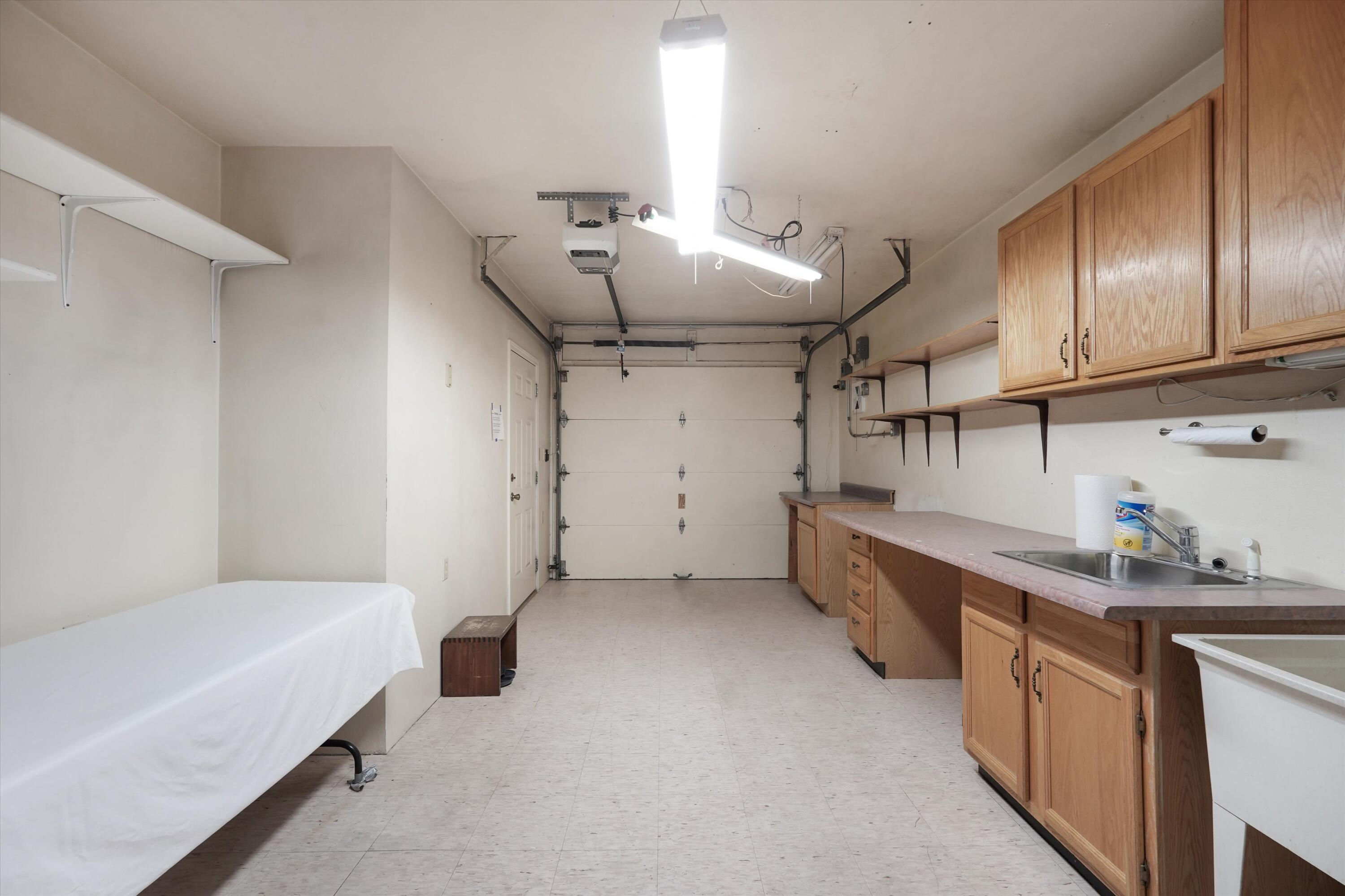 Photo 14 — 3507 Saint Andrews Drive SE