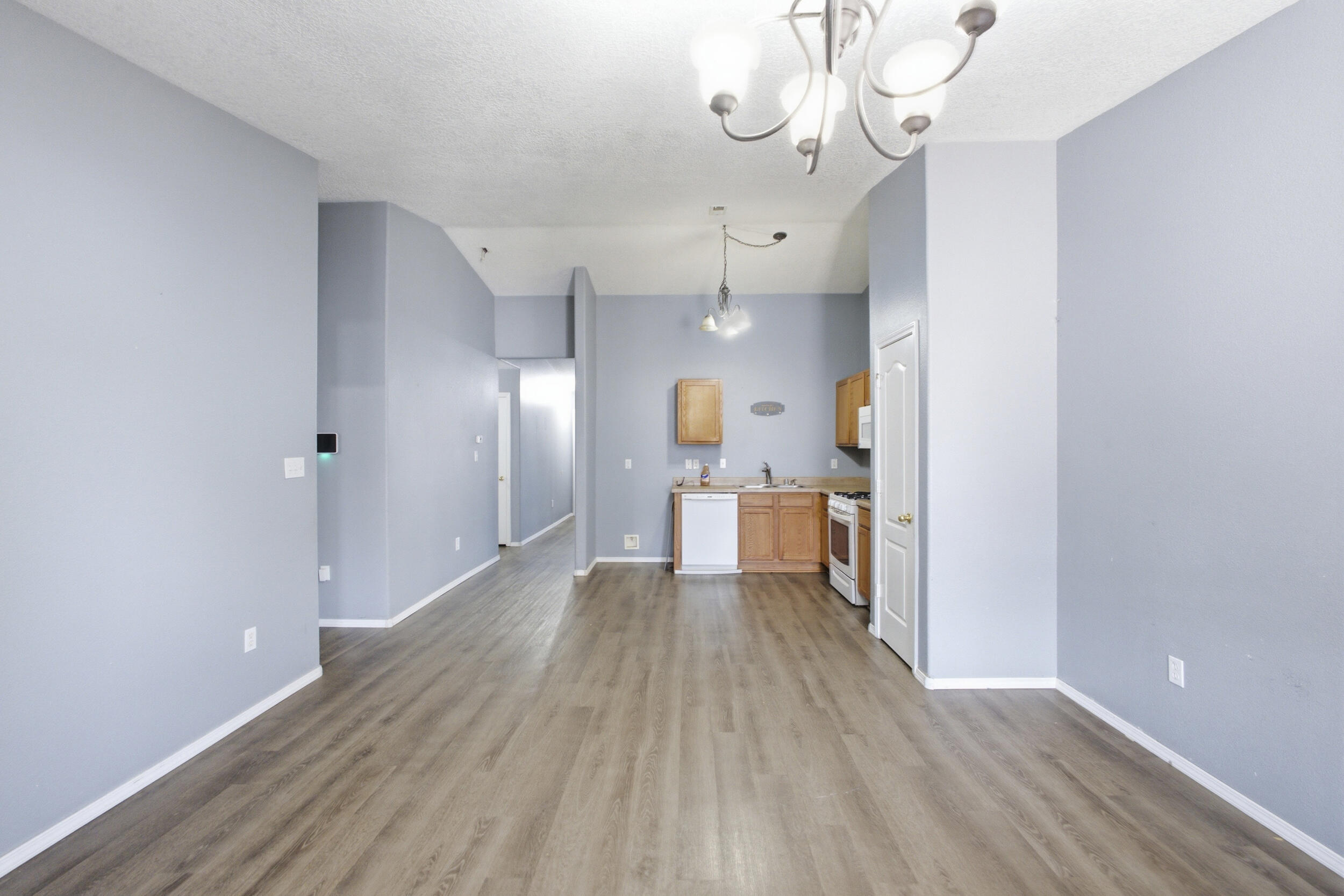 Photo 18 — 10408 Sandy Flats Avenue SW