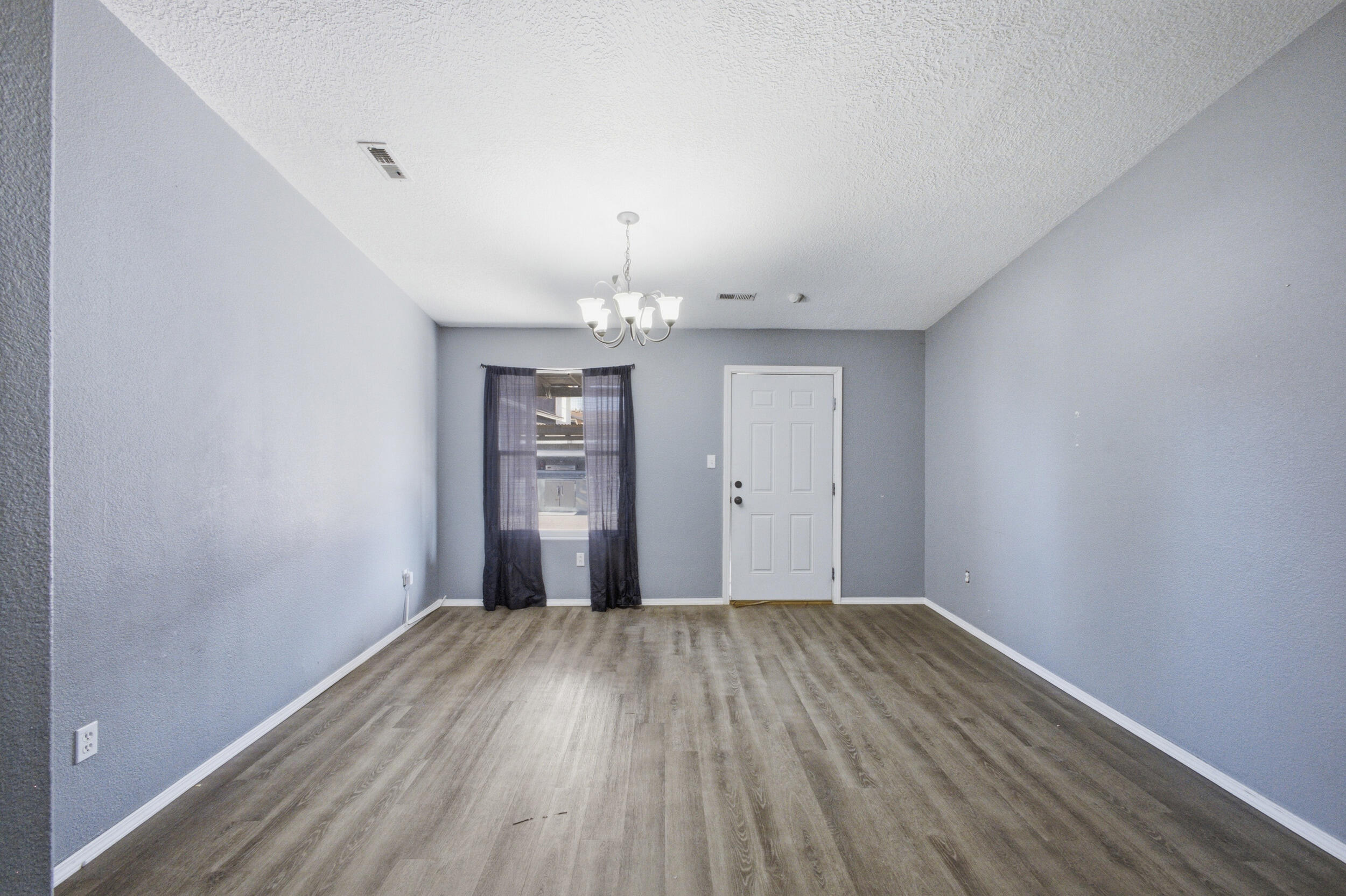 Photo 19 — 10408 Sandy Flats Avenue SW