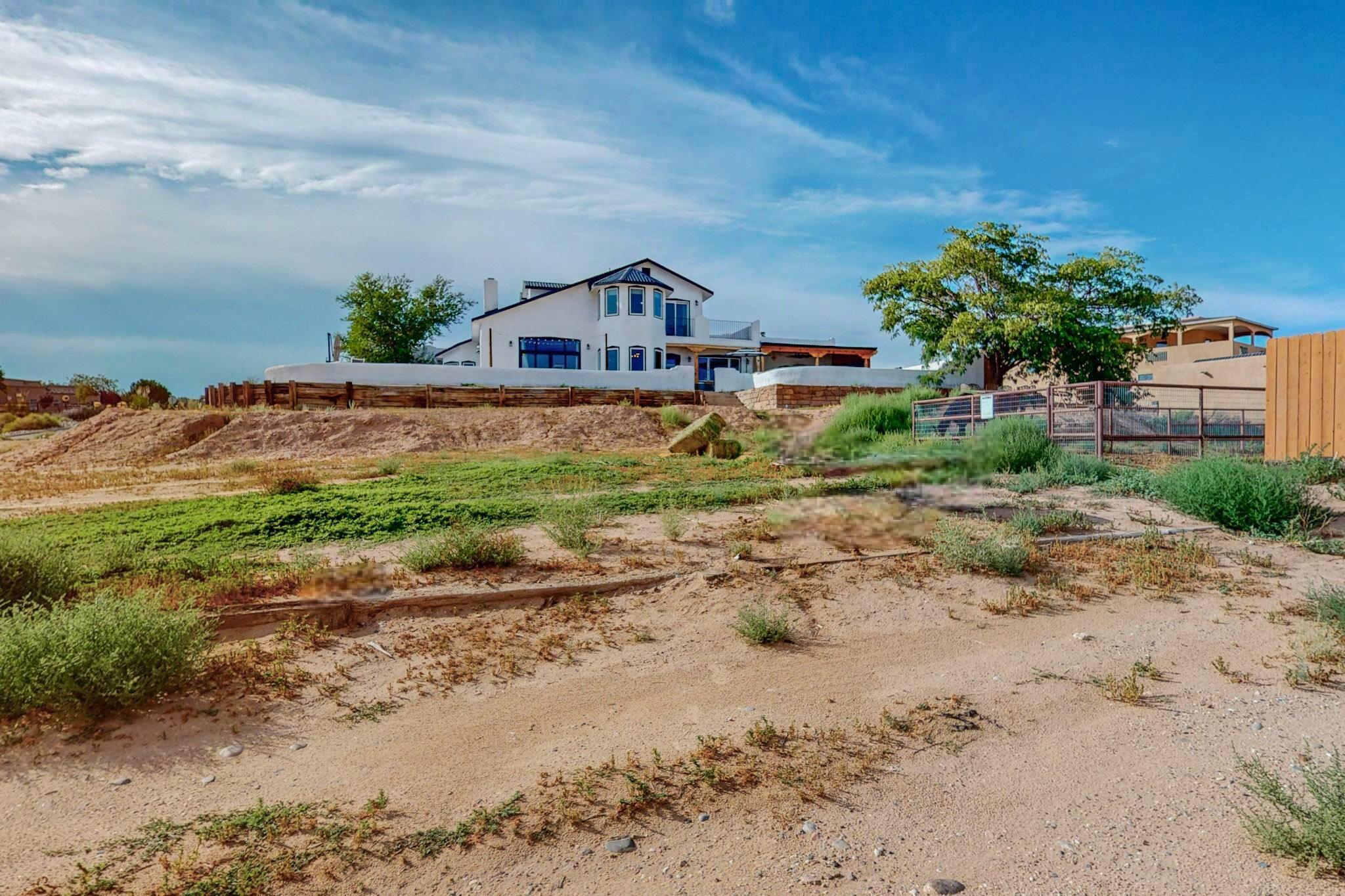Photo 6 — 1000 Saratoga Drive NE