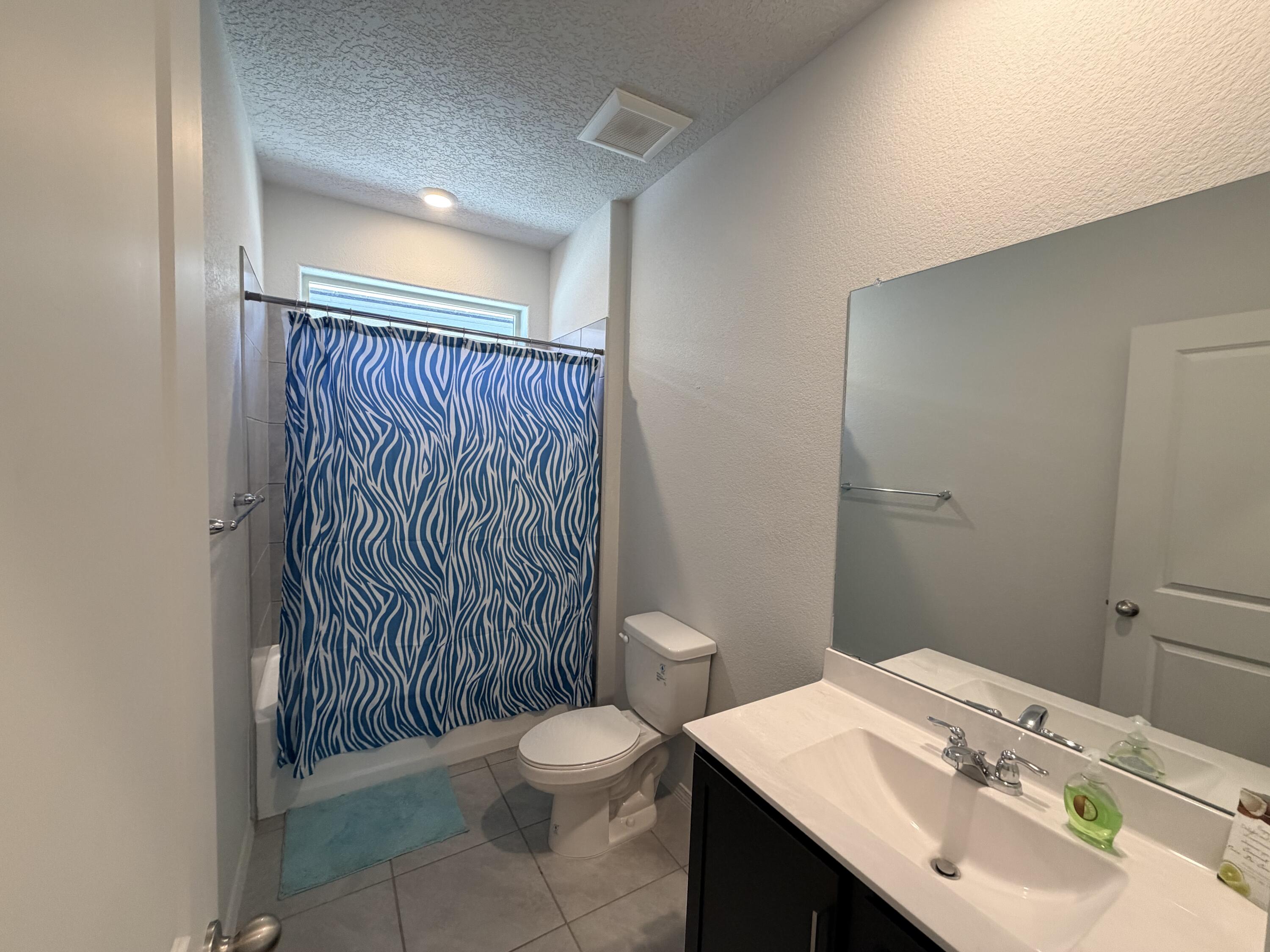 Photo 3 — 1502 Calle Oeste NW