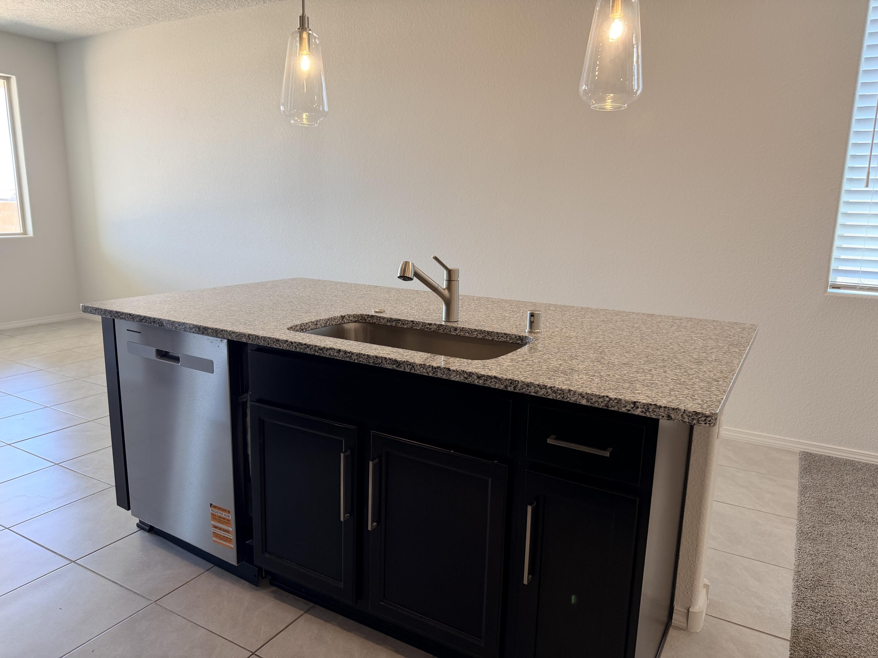 Photo 20 — 1502 Calle Oeste NW