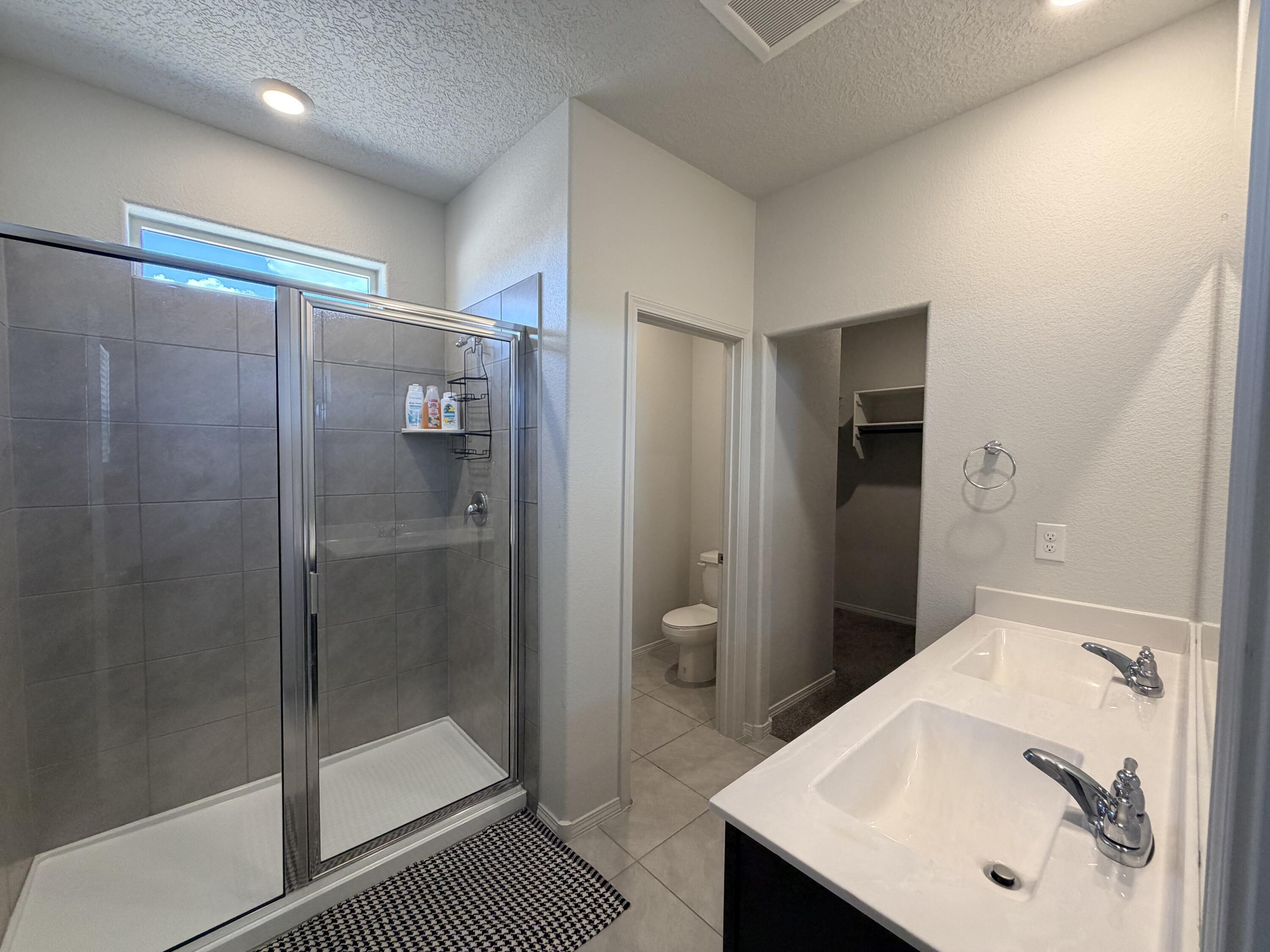 Photo 19 — 1502 Calle Oeste NW