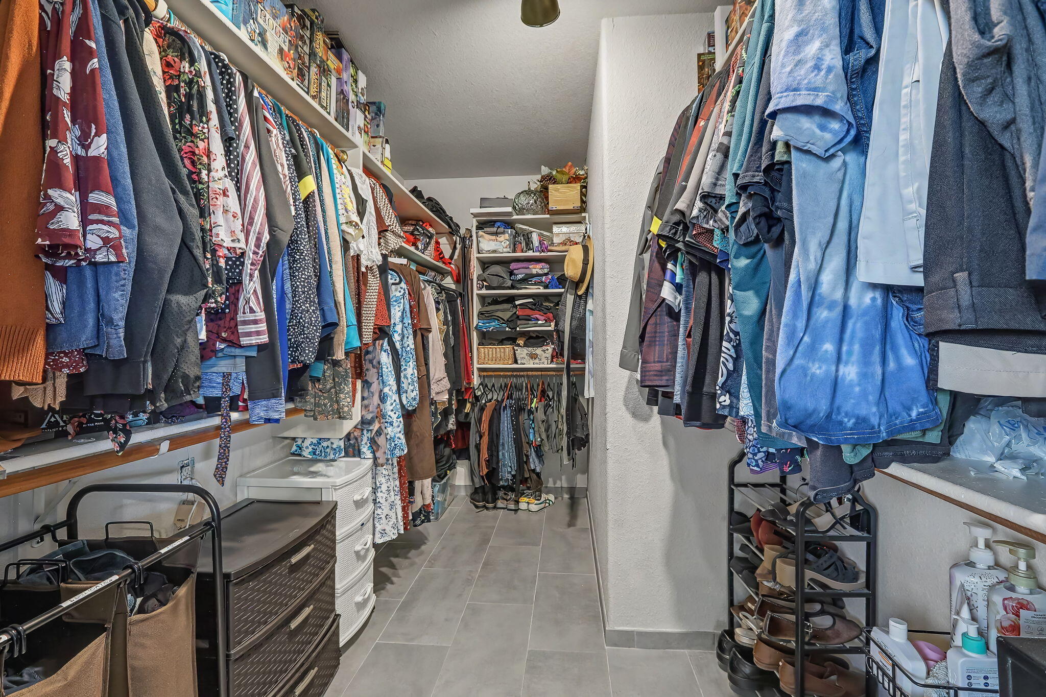 Photo 9 — 612 Via Canale SW