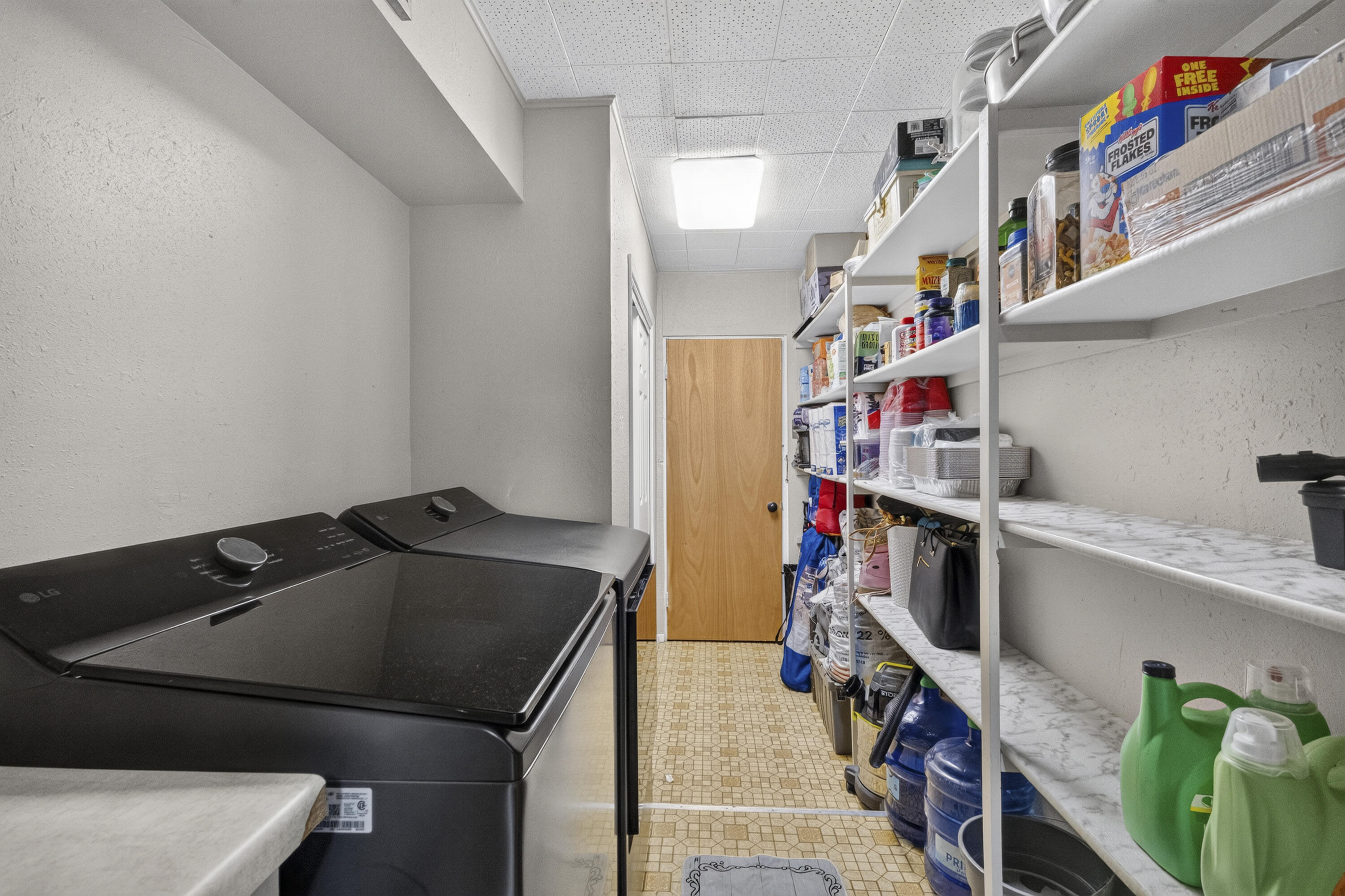 Photo 5 — 4004 Van Buren Street NE