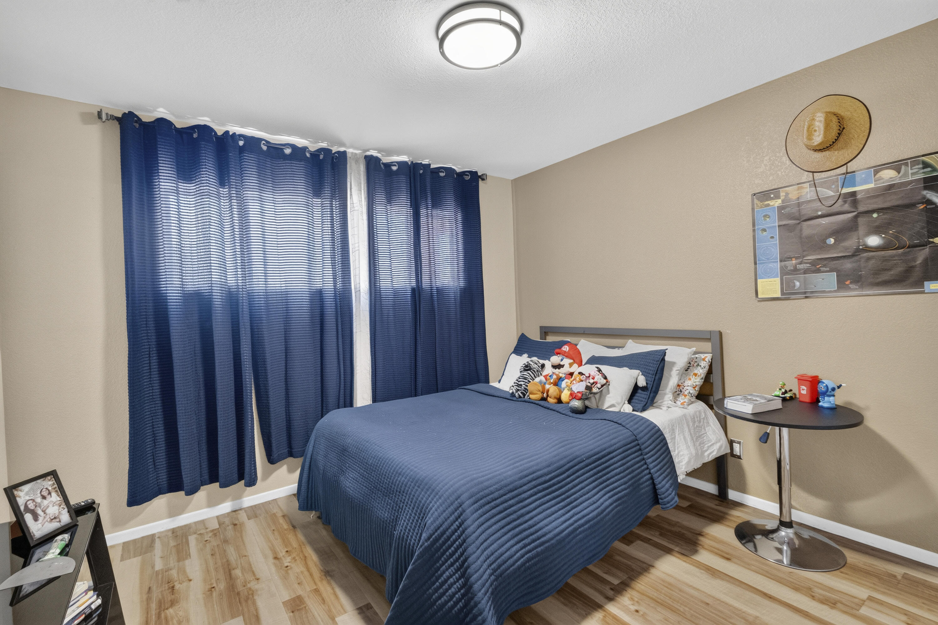 Photo 12 — 4004 Van Buren Street NE
