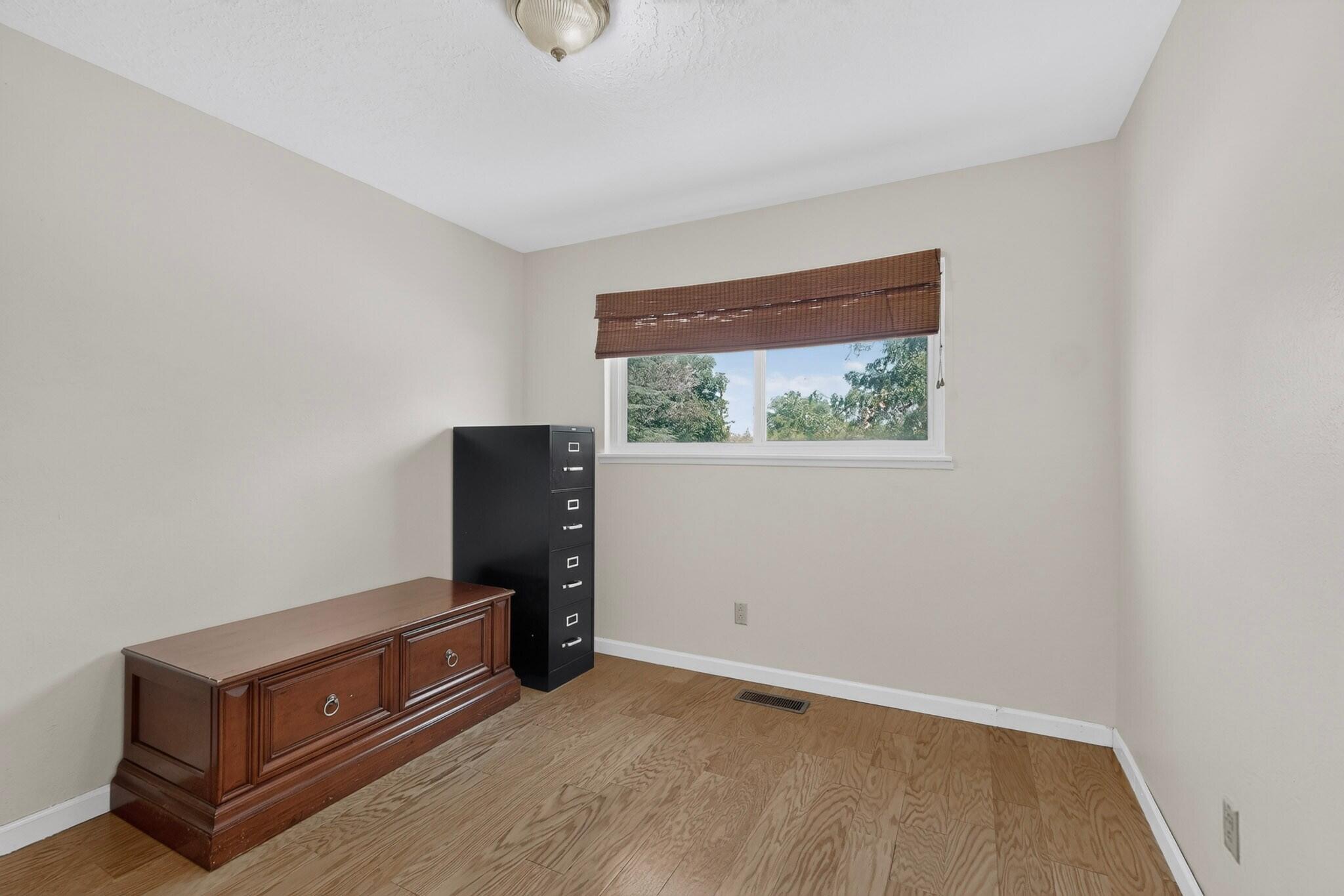 Photo 3 — 9308 Las Calabazillas Road NE