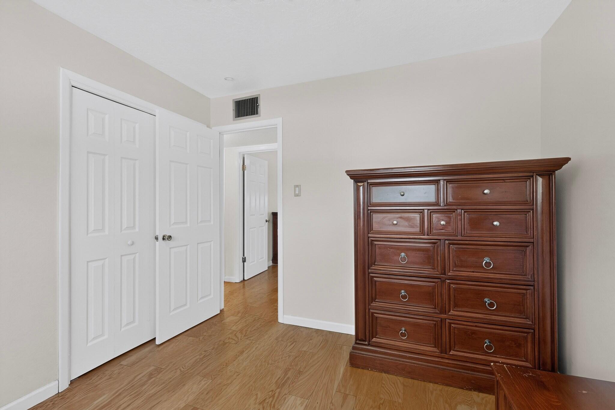 Photo 4 — 9308 Las Calabazillas Road NE
