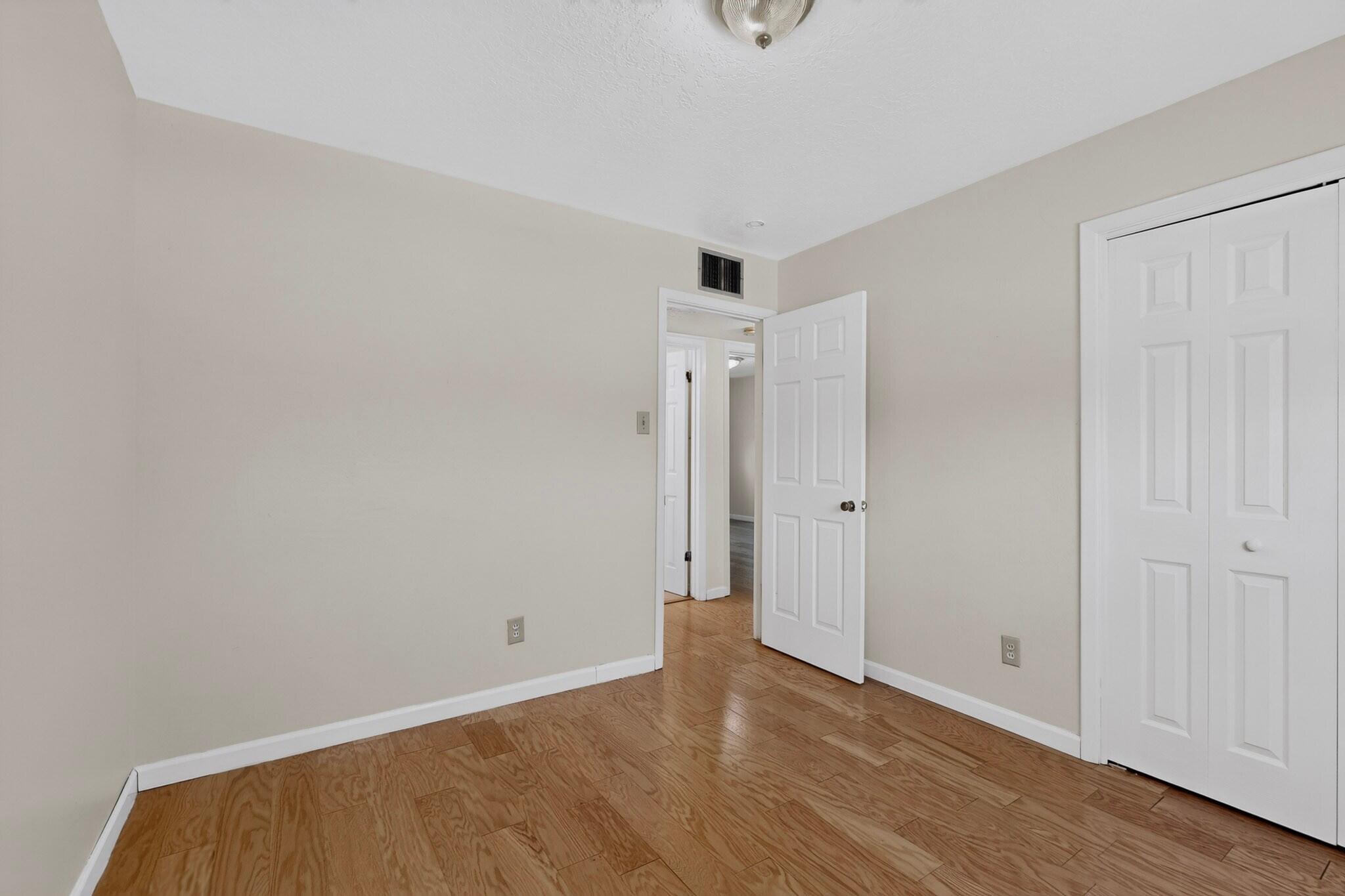 Photo 6 — 9308 Las Calabazillas Road NE