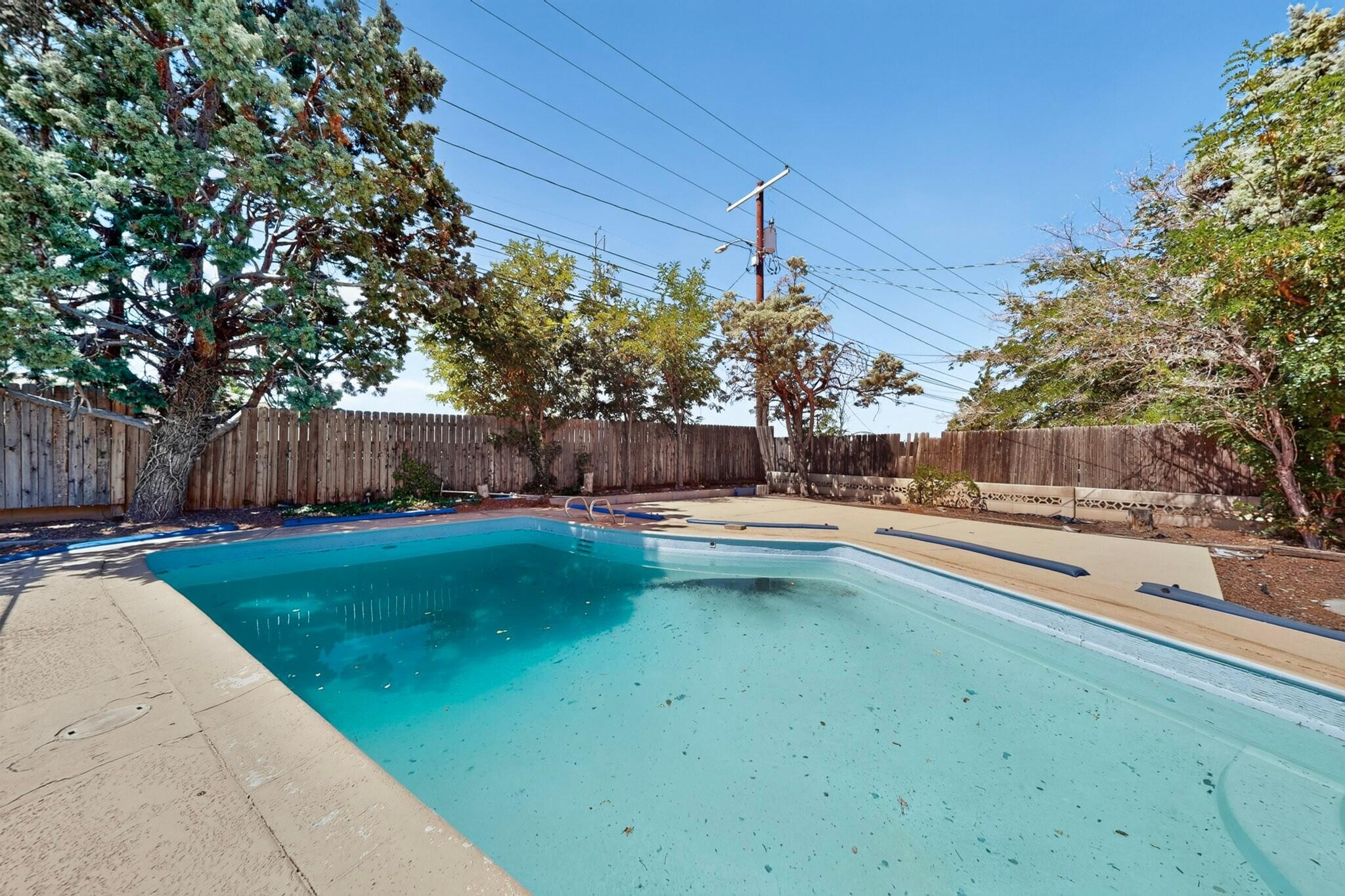Photo 14 — 9308 Las Calabazillas Road NE