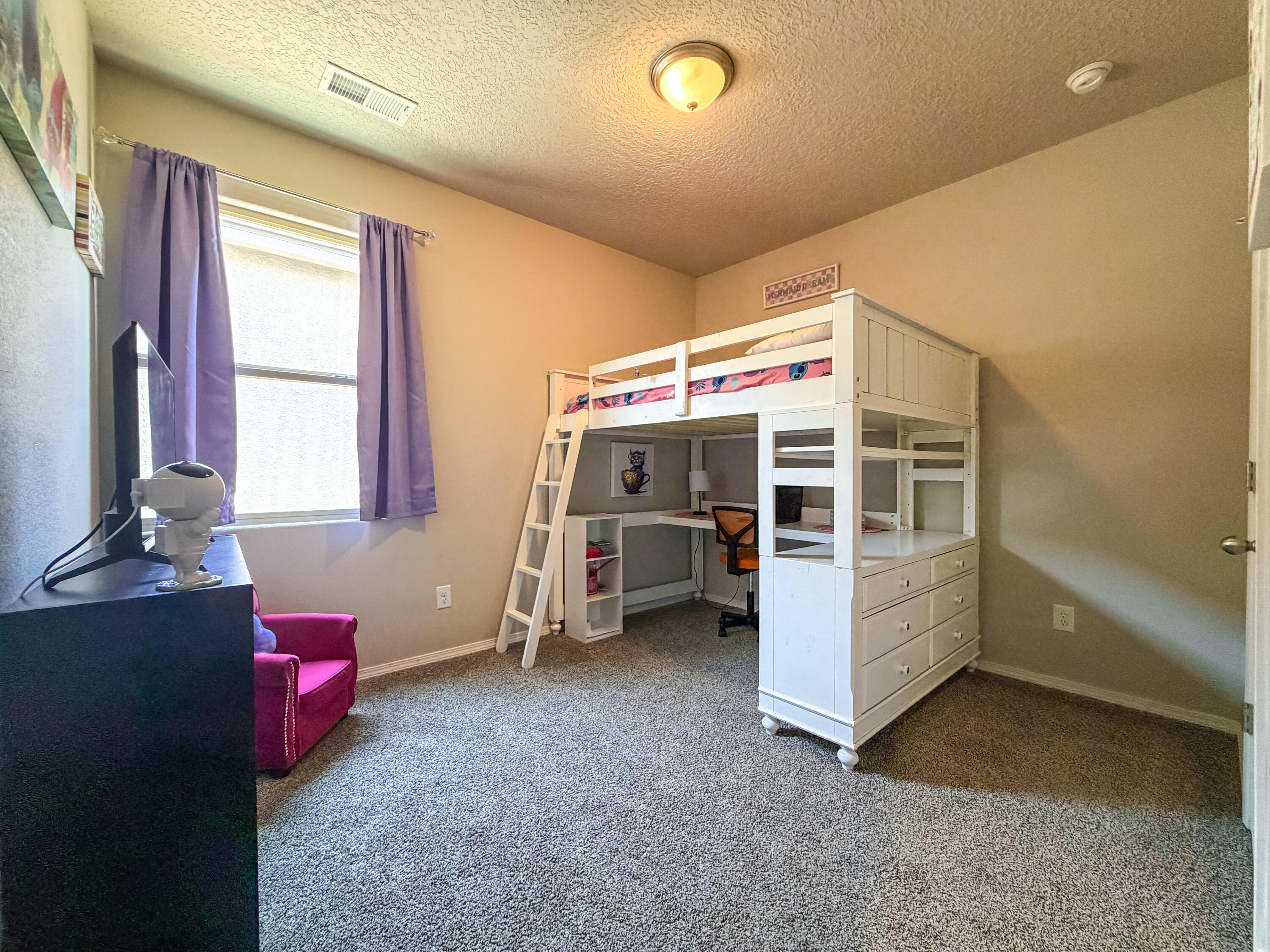 Photo 17 — 10801 Sabino Loop SW