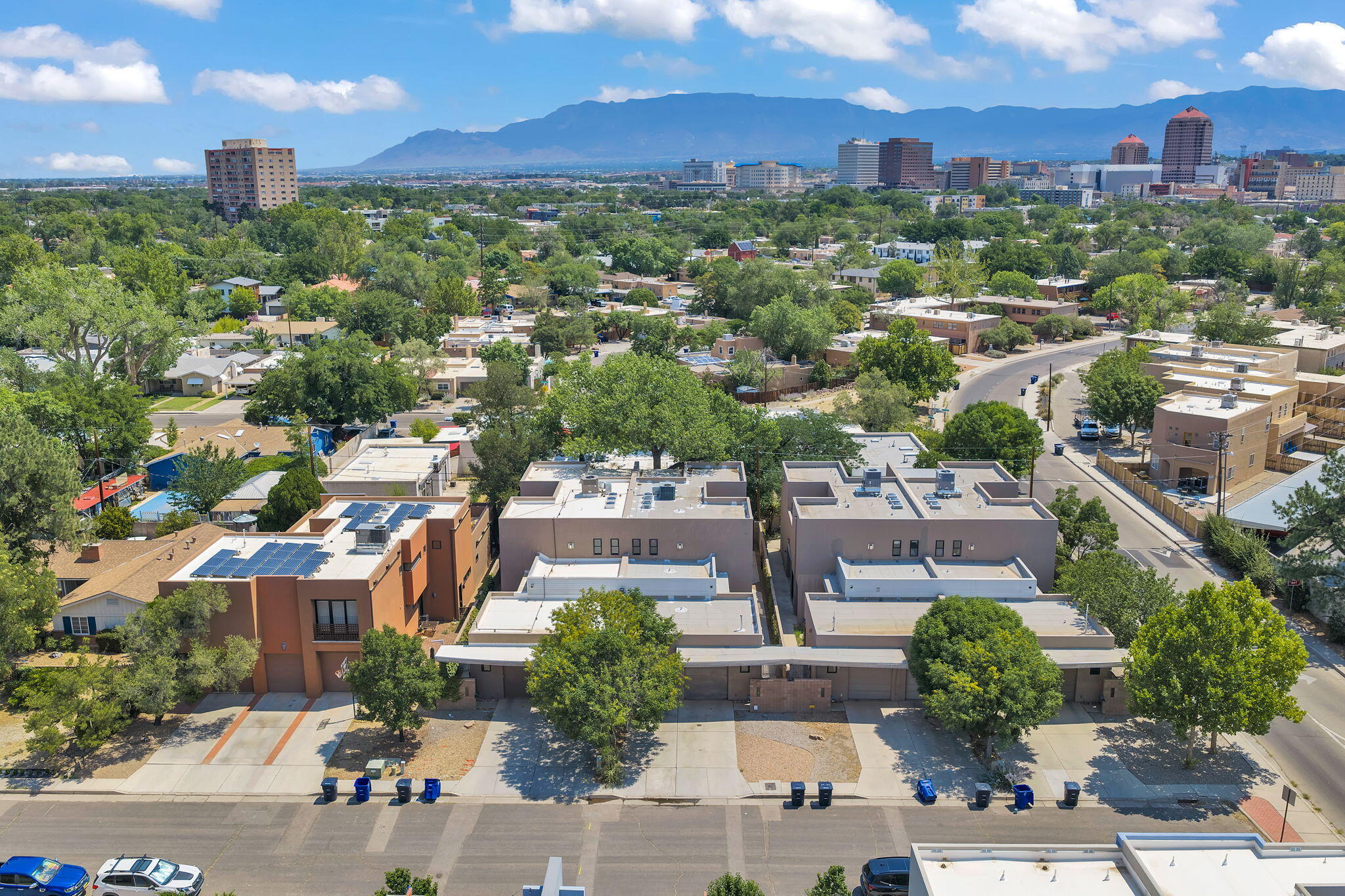 Photo 2 — 1505 San Patricio Avenue SW