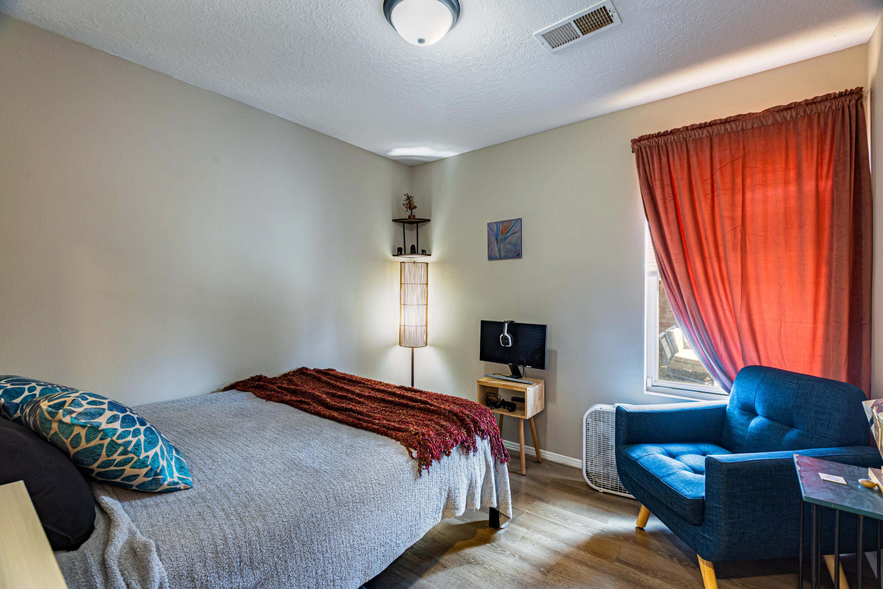 Photo 12 — 2358 Elizabeth Ann Road NE