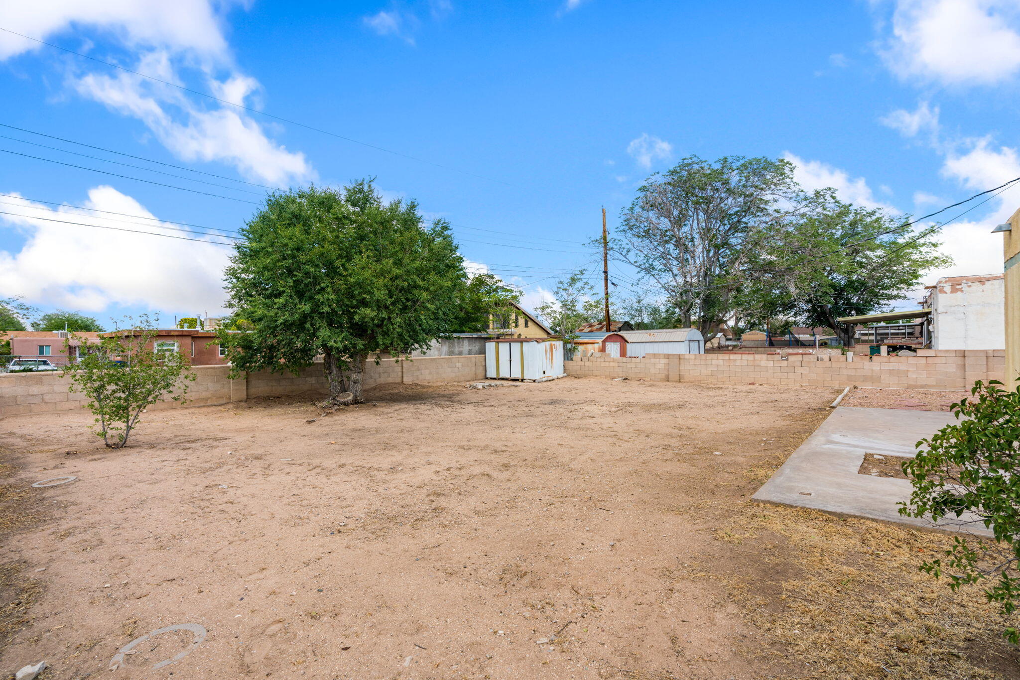 Photo 15 — 2721 Bel Air Drive NE