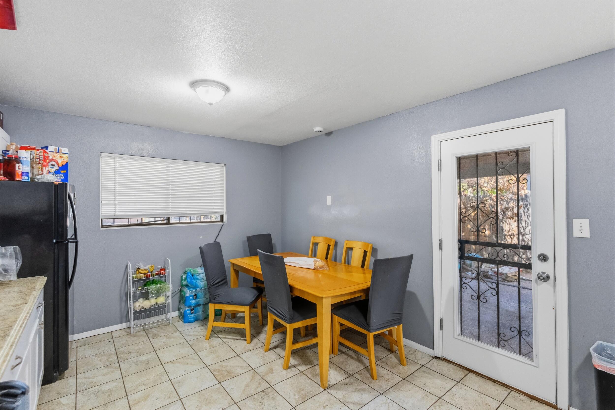 Photo 18 — 4621 Glendale Place NW