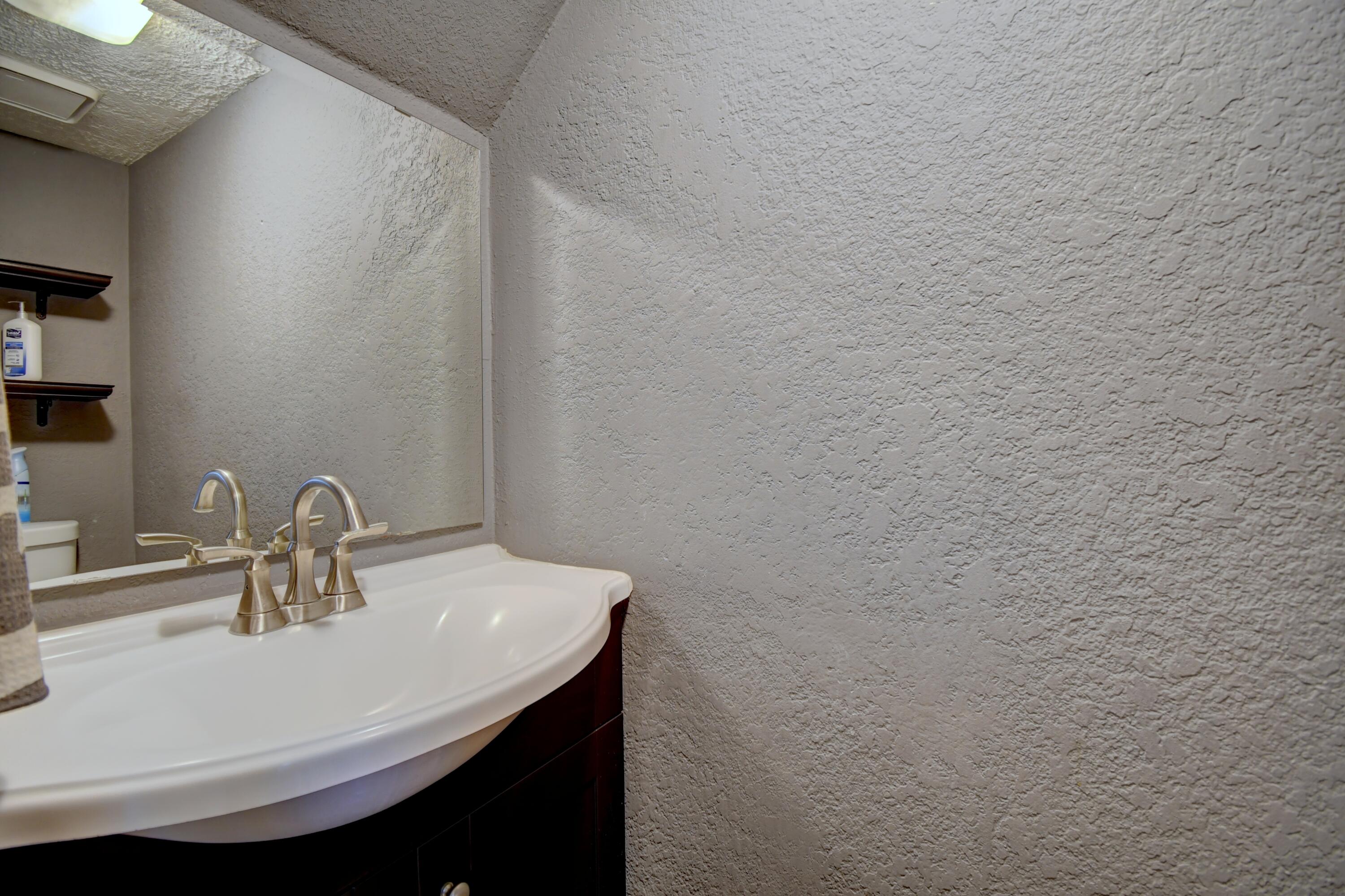 Photo 5 — 6041 Sequoia Road NW APT B12