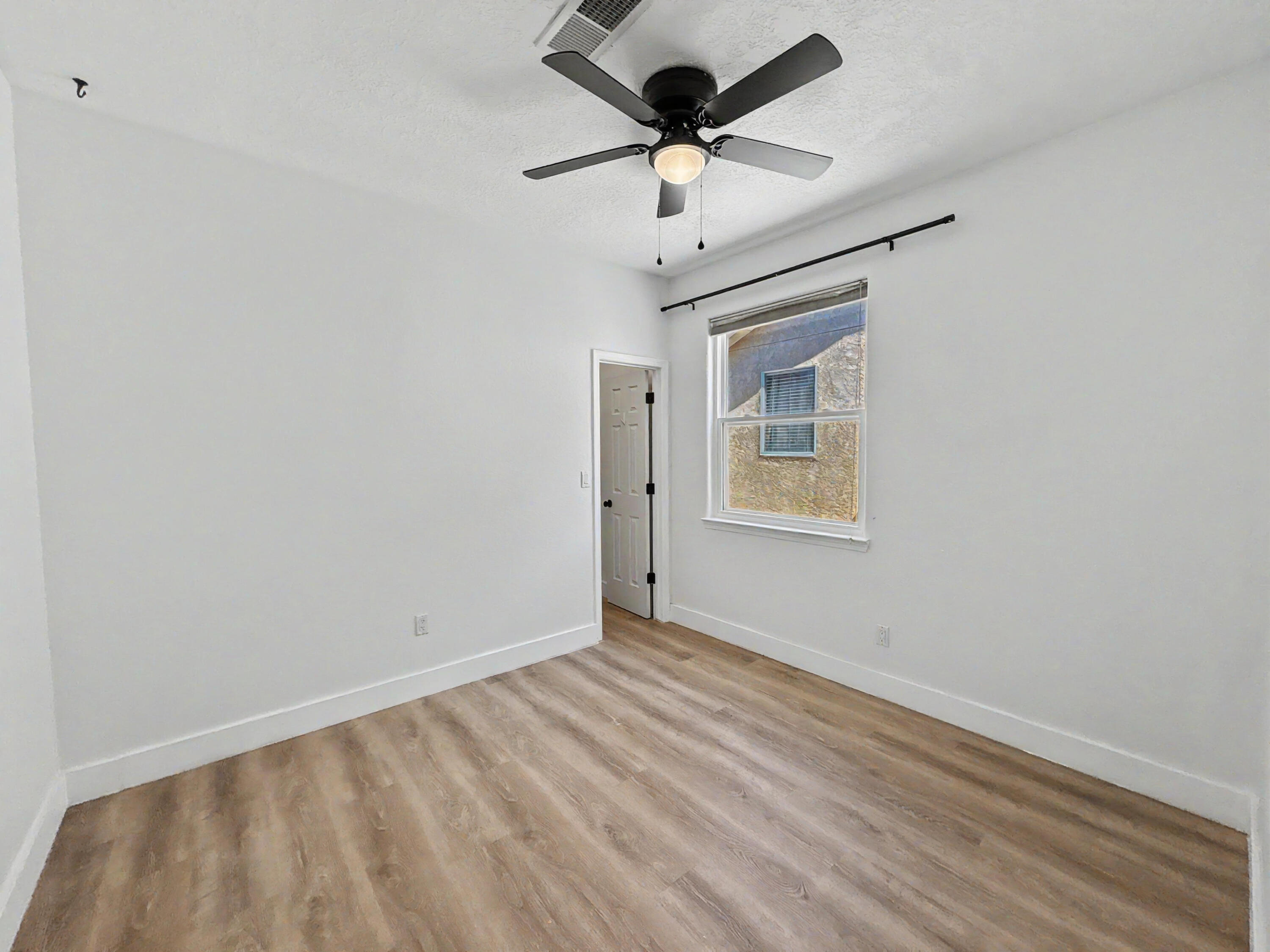 Photo 20 — 10215 Marin Drive NW