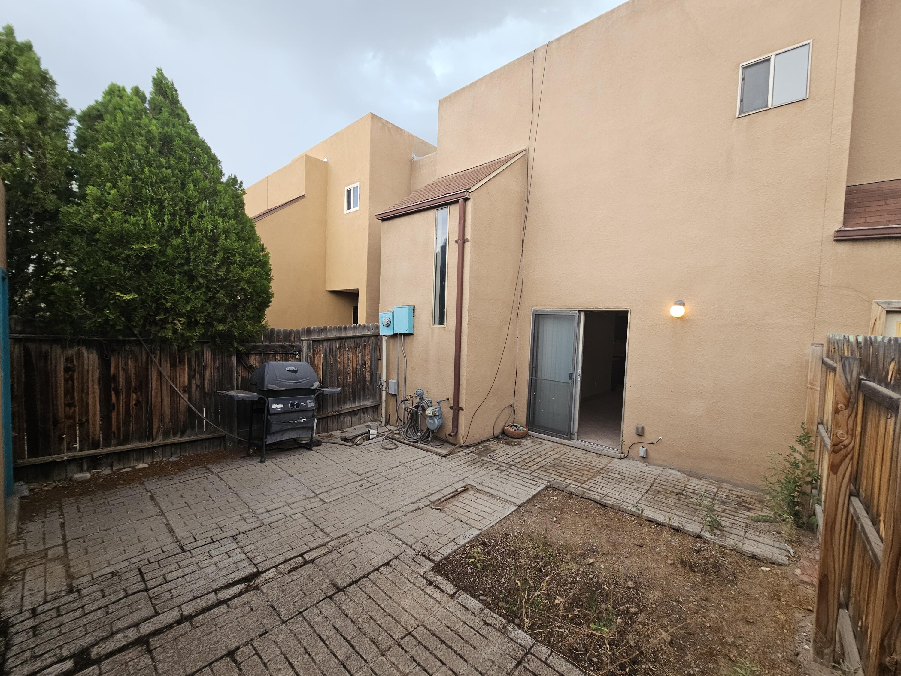 Photo 6 — 516 Sanchez Road NW