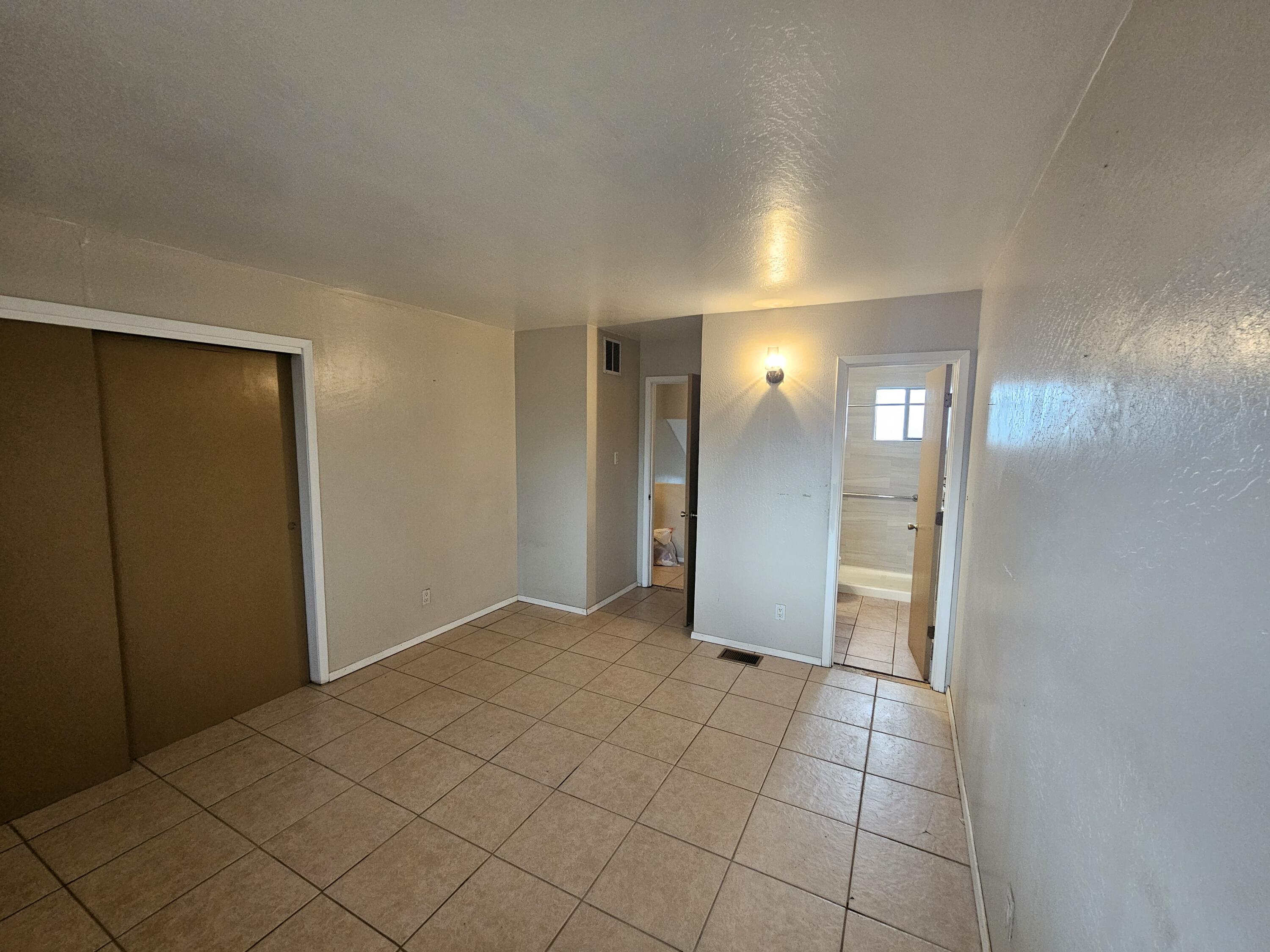 Photo 16 — 516 Sanchez Road NW
