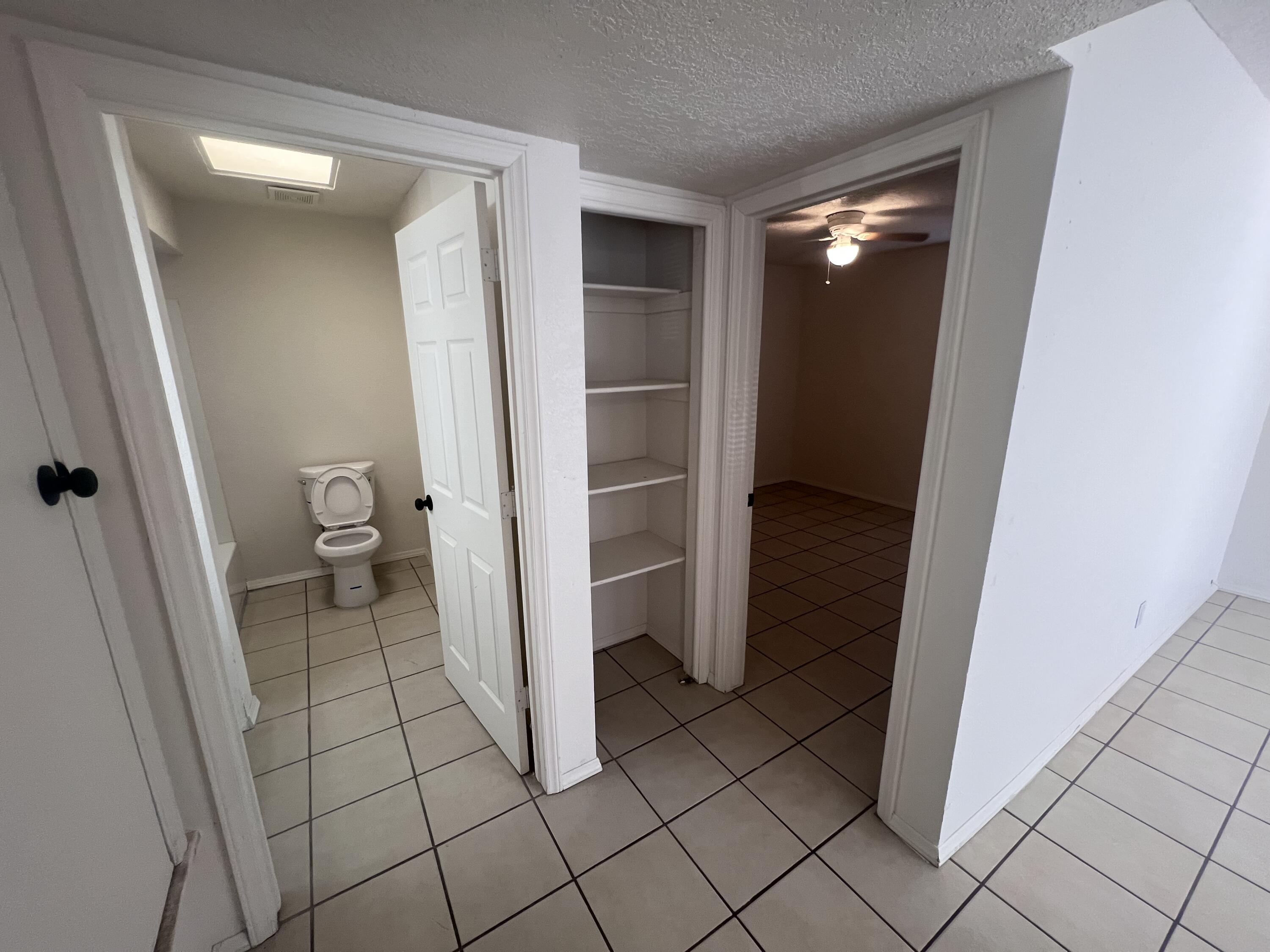 Photo 11 — 1005 Dickerson Drive SE A