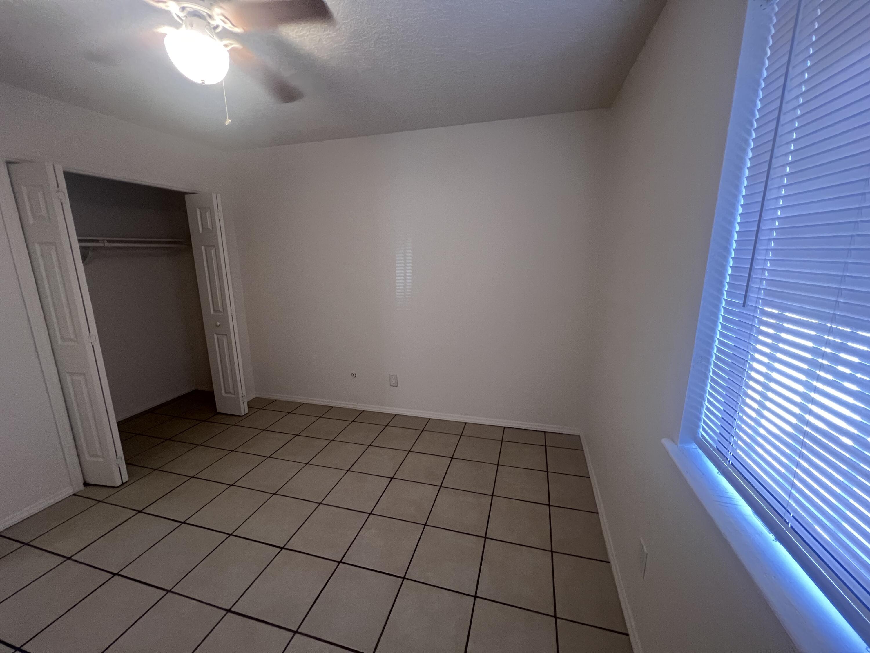 Photo 16 — 1005 Dickerson Drive SE A