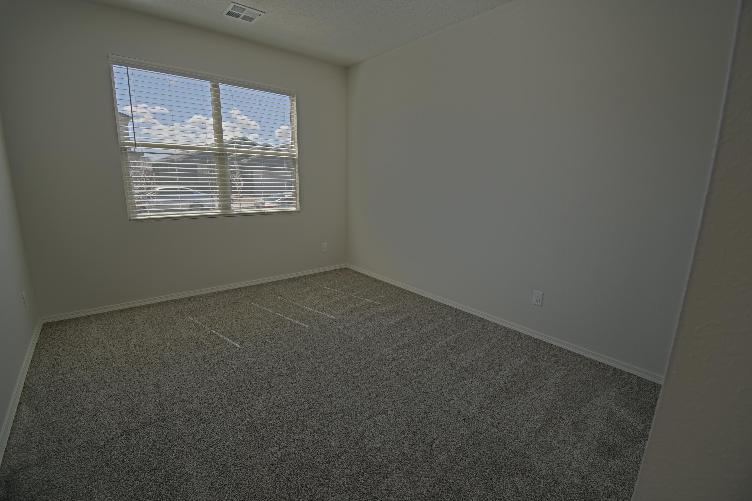 Photo 11 — 2590 Camino Plata Loop NE