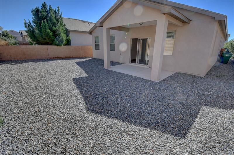 Photo 4 — 2590 Camino Plata Loop NE