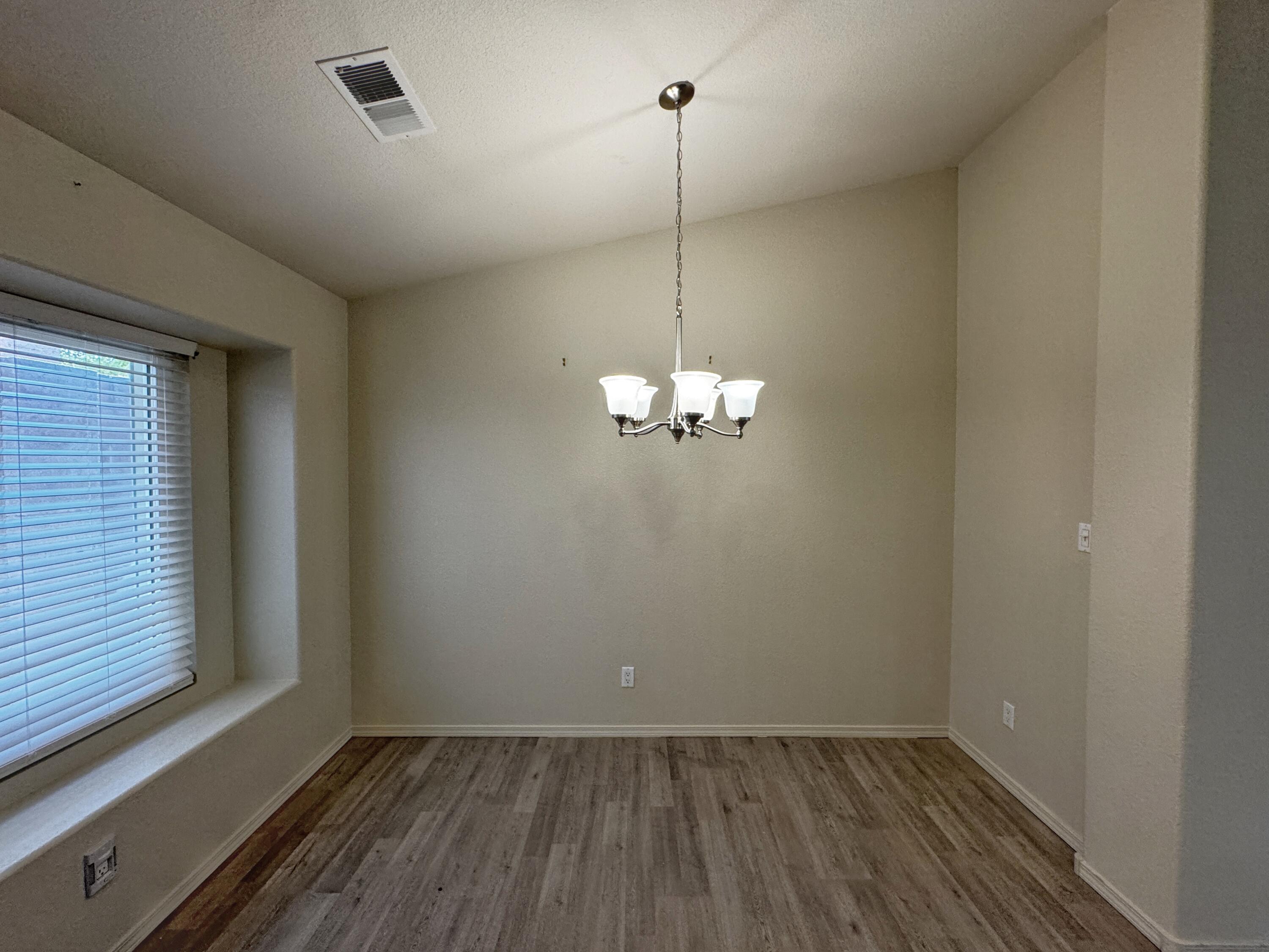 Photo 11 — 7152 Elk Creek Road NE