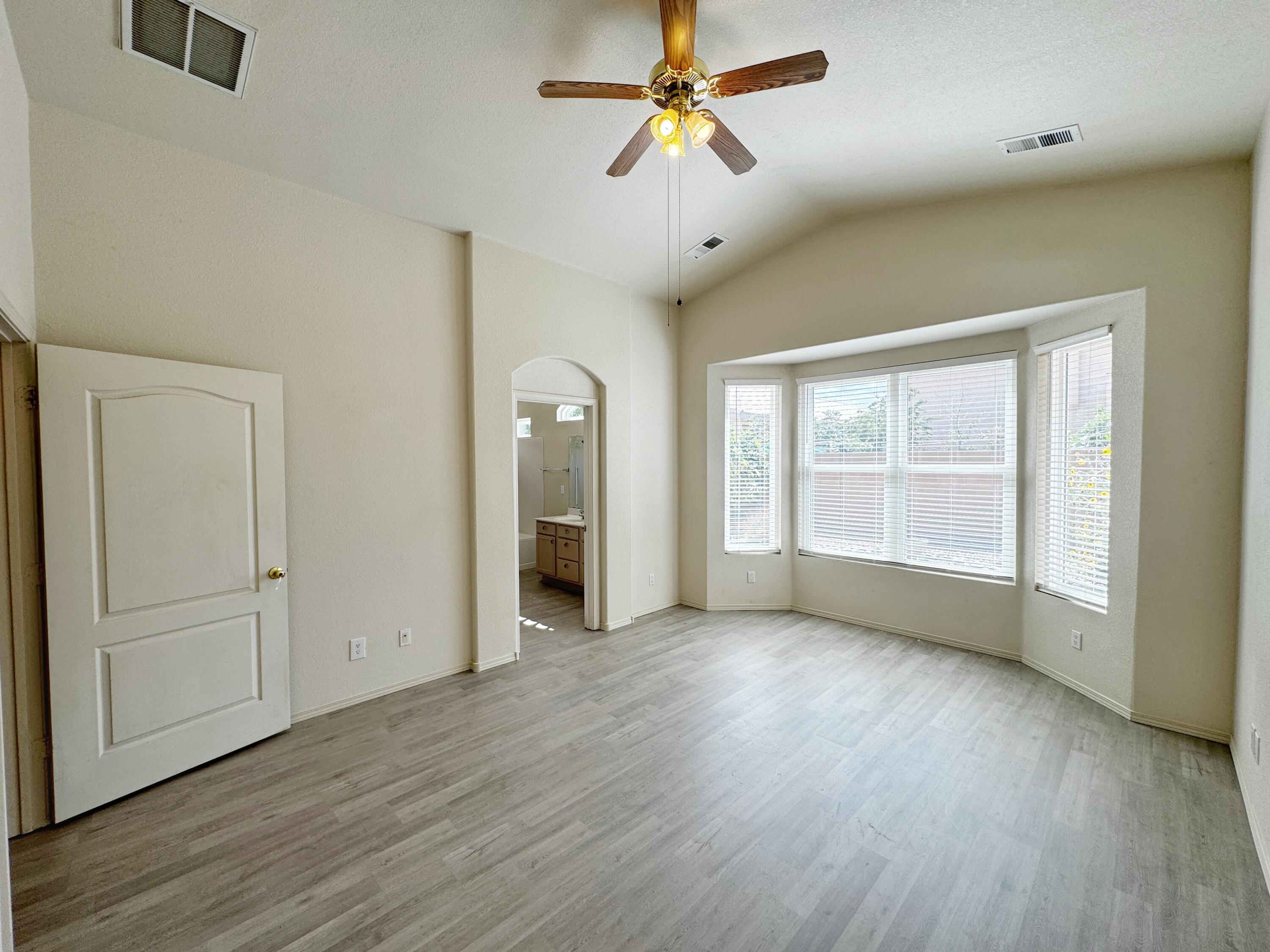 Photo 13 — 7152 Elk Creek Road NE