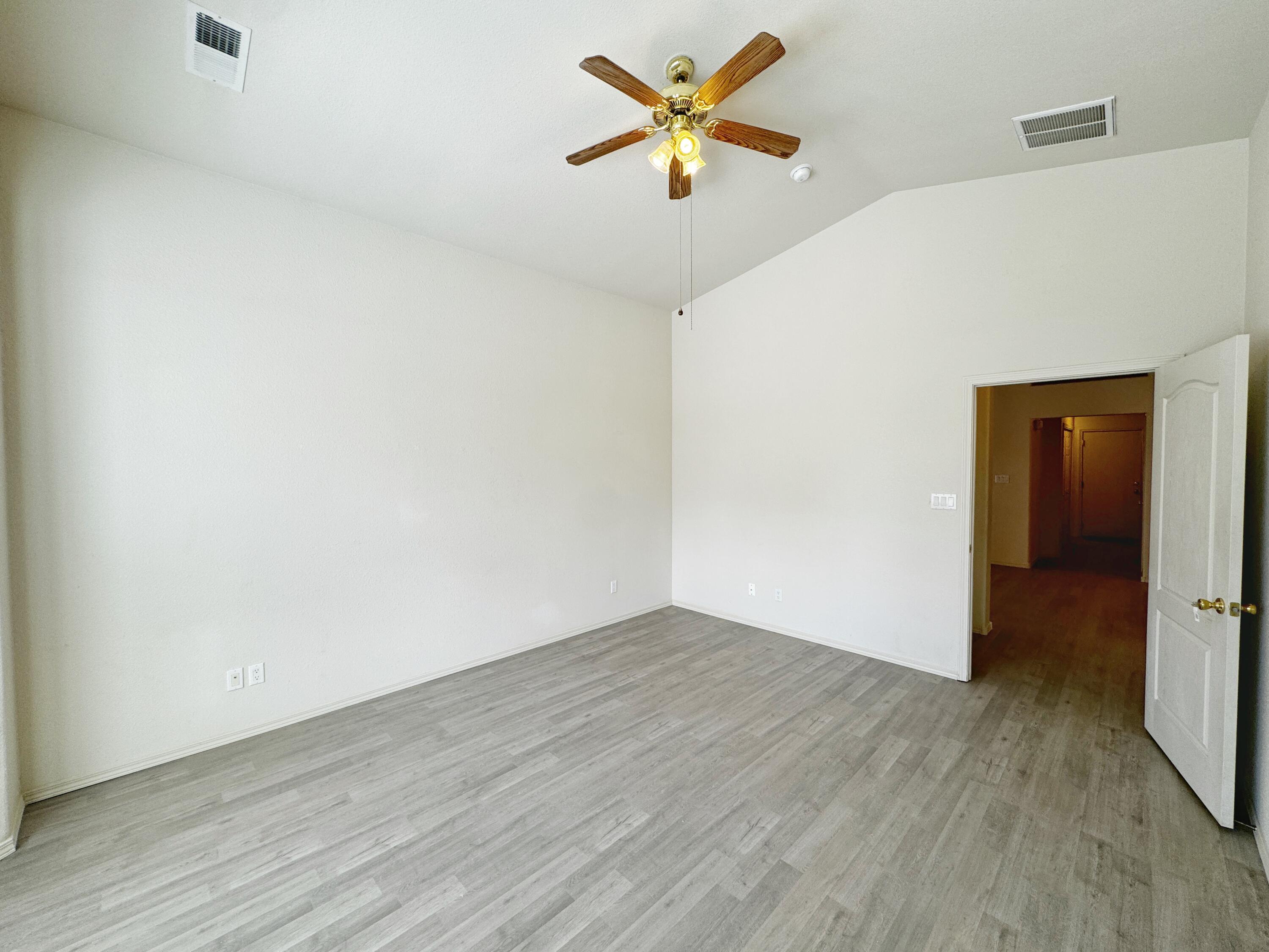 Photo 15 — 7152 Elk Creek Road NE