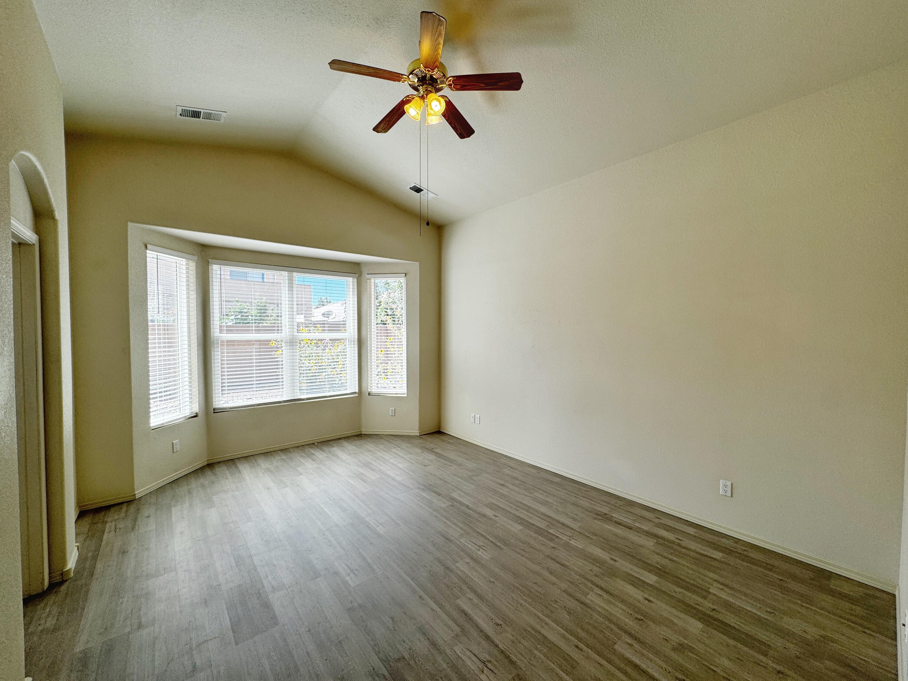 Photo 16 — 7152 Elk Creek Road NE