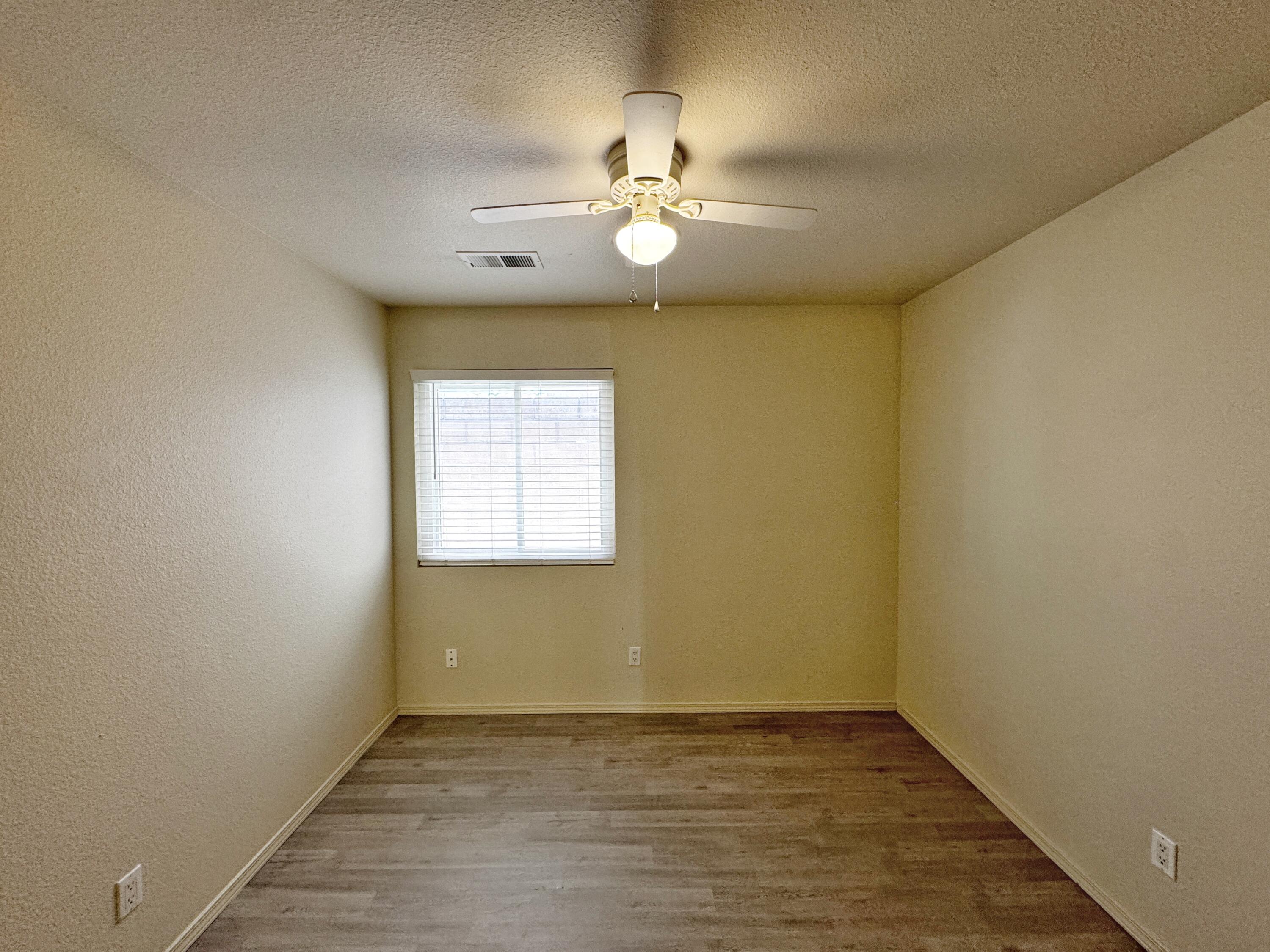 Photo 3 — 7152 Elk Creek Road NE