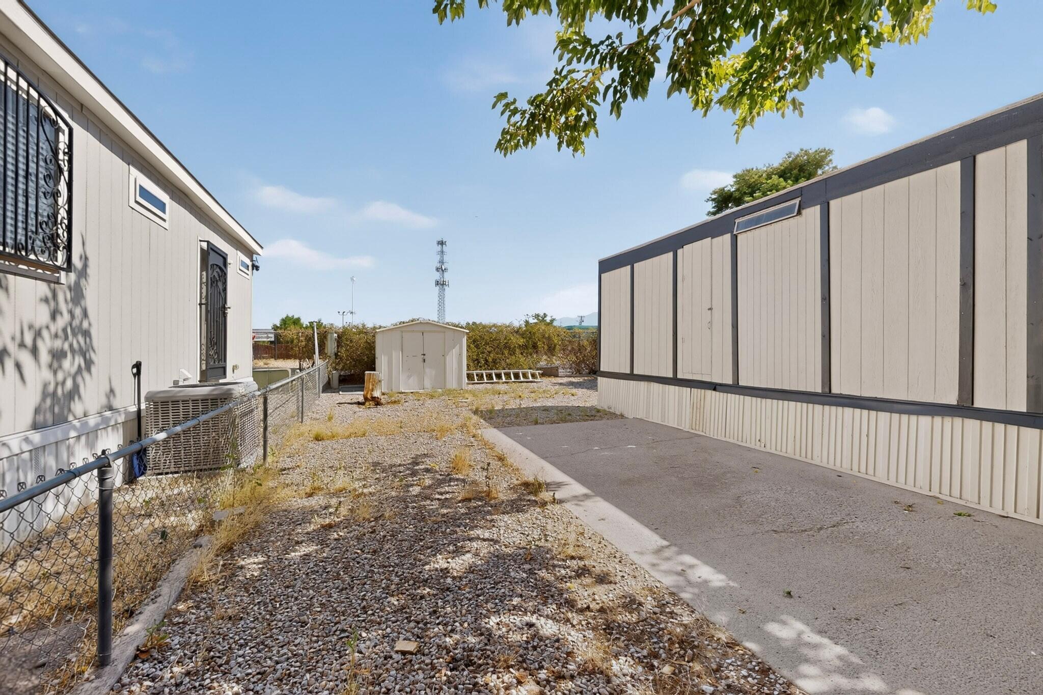 Photo 3 — 8405 Hager Avenue SE