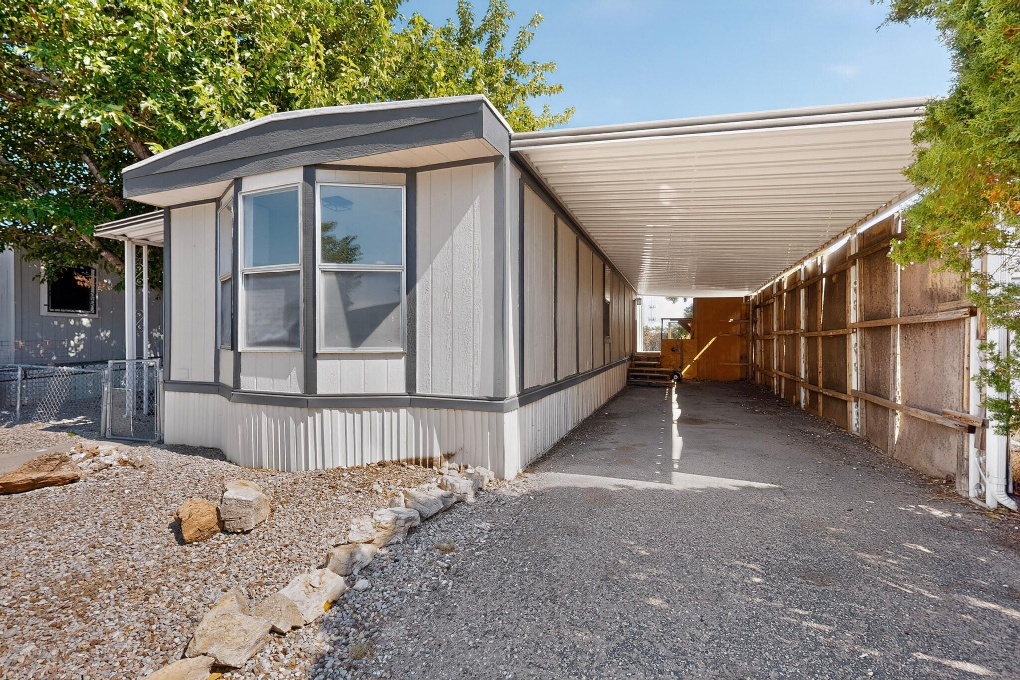 Photo 11 — 8405 Hager Avenue SE