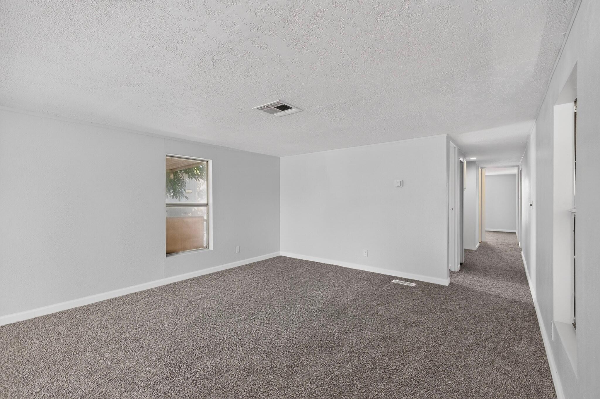 Photo 14 — 8405 Hager Avenue SE