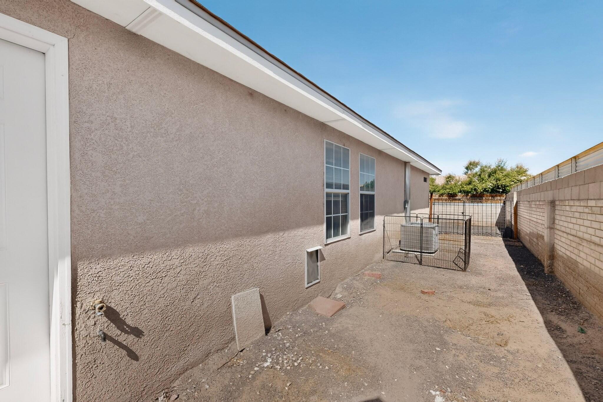 Photo 18 — 1341 Vista Centro Drive SW