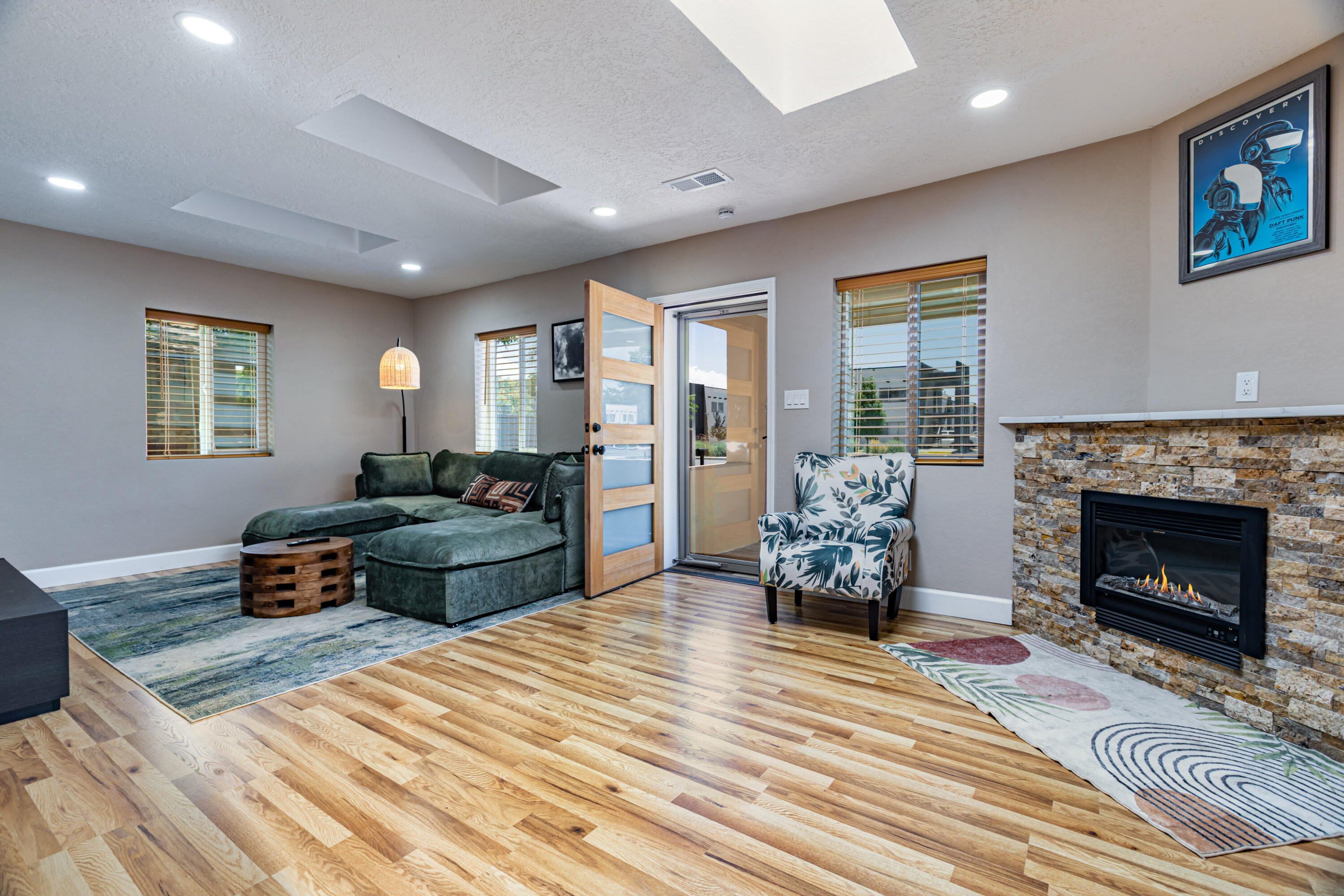 1763 Indian School Road NW, Albuquerque, NM 87104