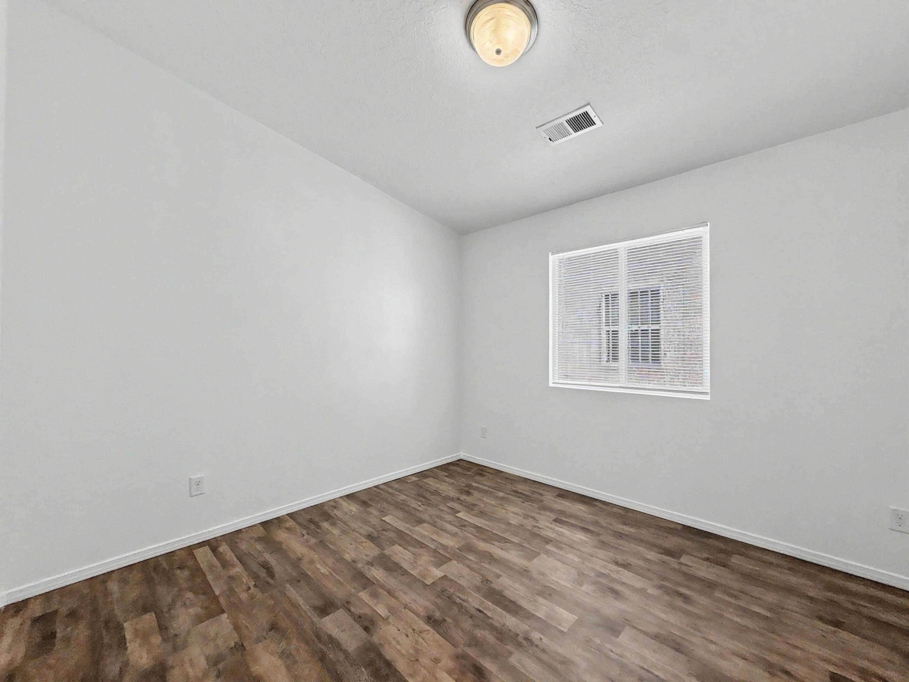 Photo 15 — 2851 Merlot Drive SW