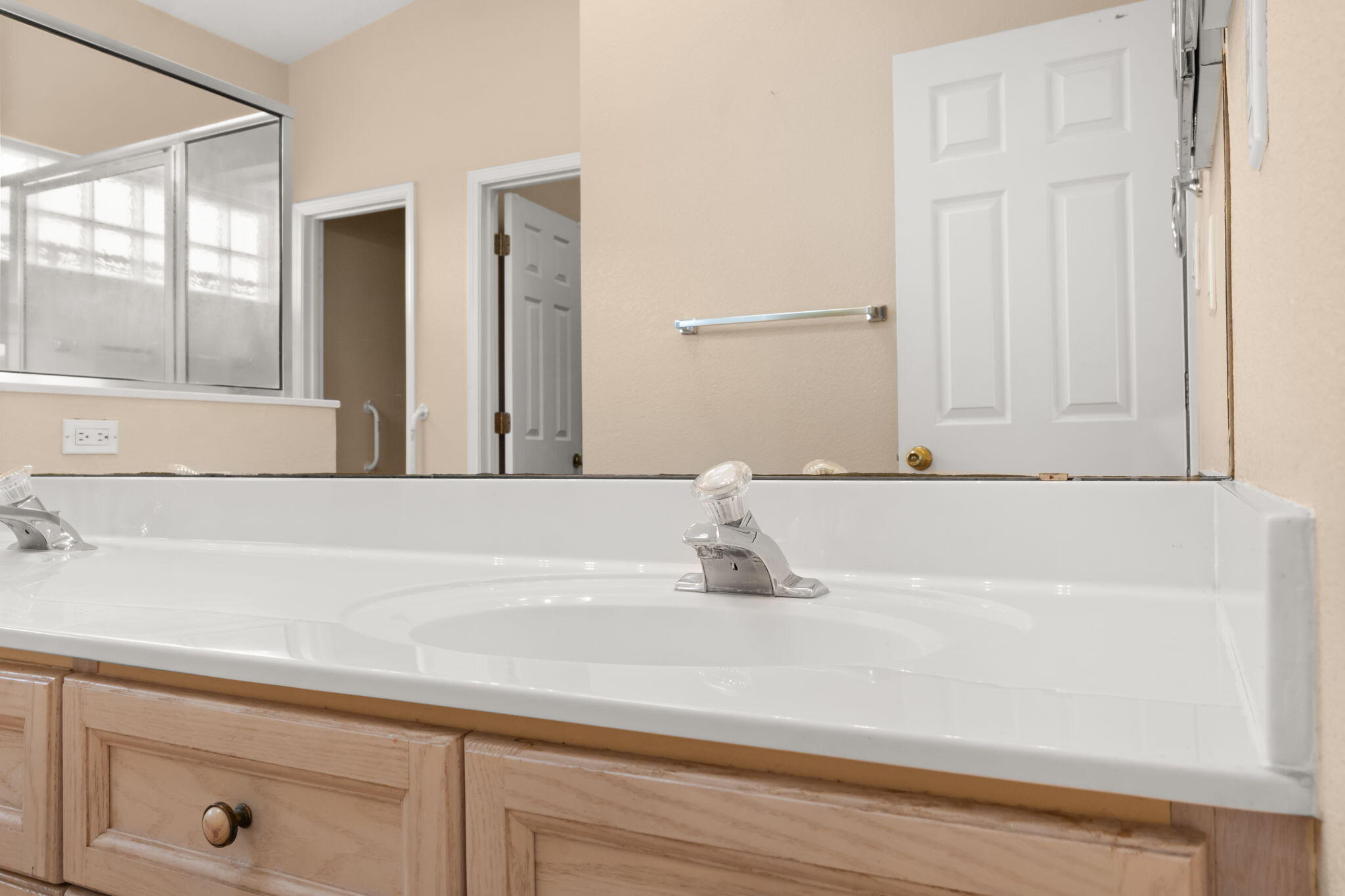Photo 10 — 4222 Skyview Crest Road NW