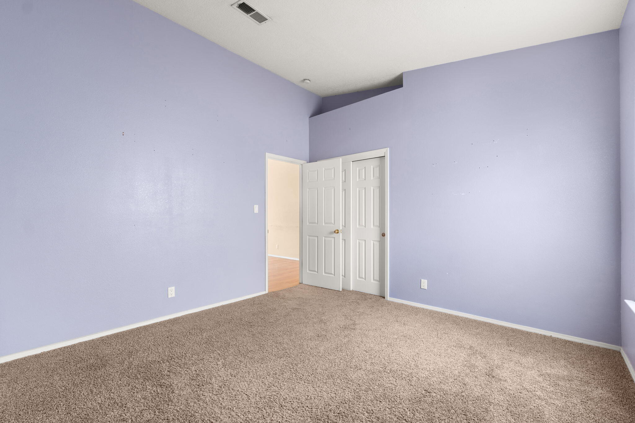 Photo 12 — 4222 Skyview Crest Road NW