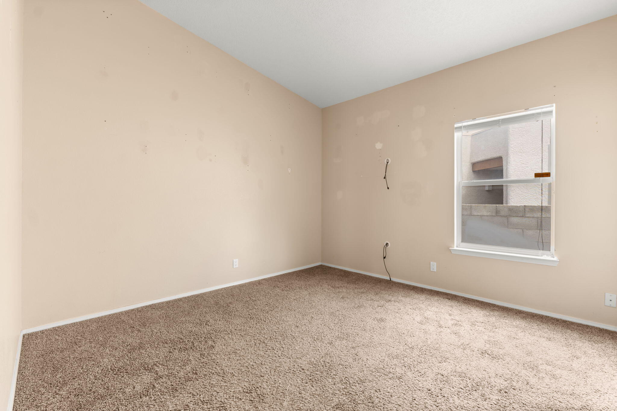 Photo 13 — 4222 Skyview Crest Road NW