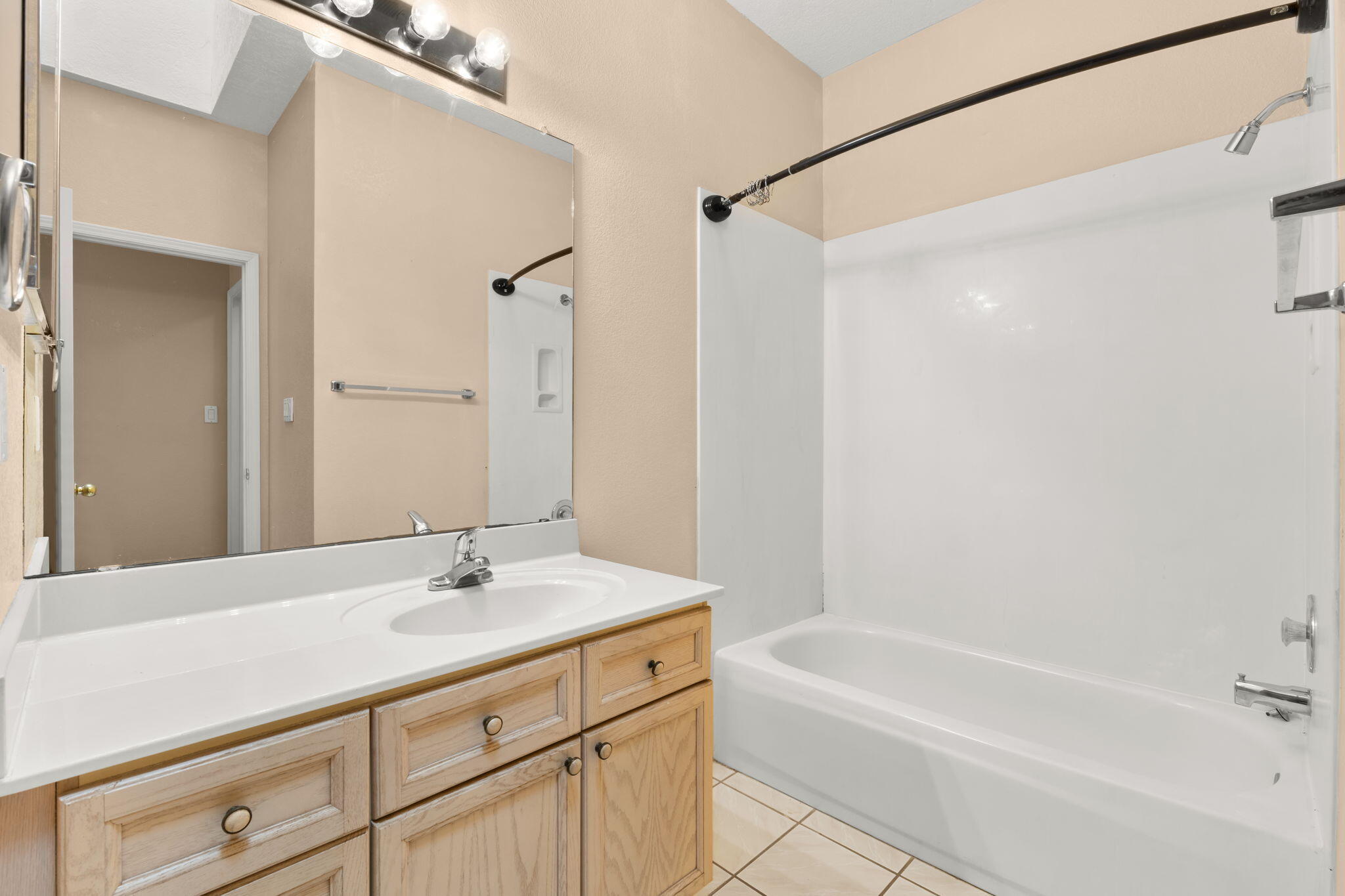 Photo 15 — 4222 Skyview Crest Road NW