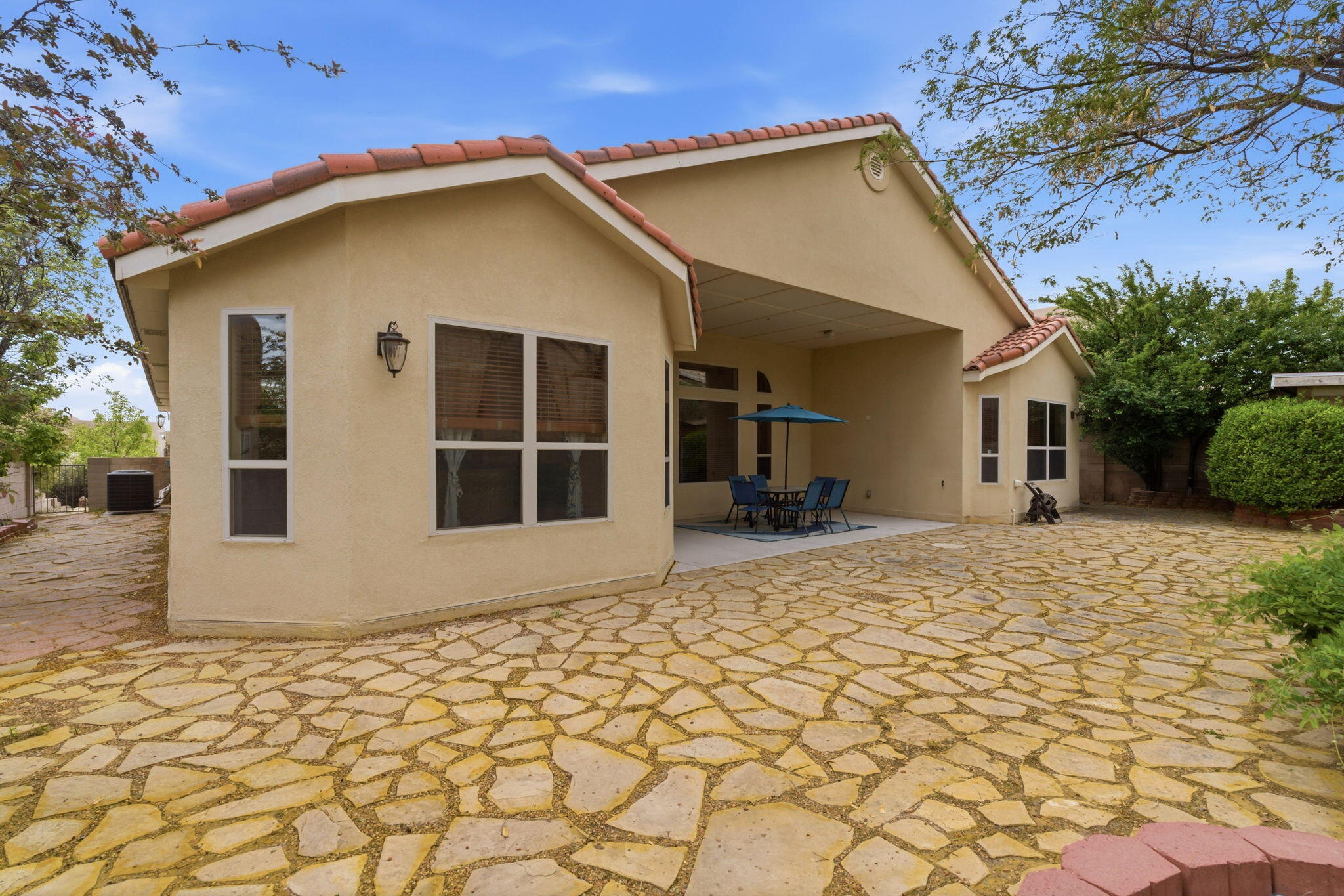 Photo 4 — 8715 Warm Springs Road NW