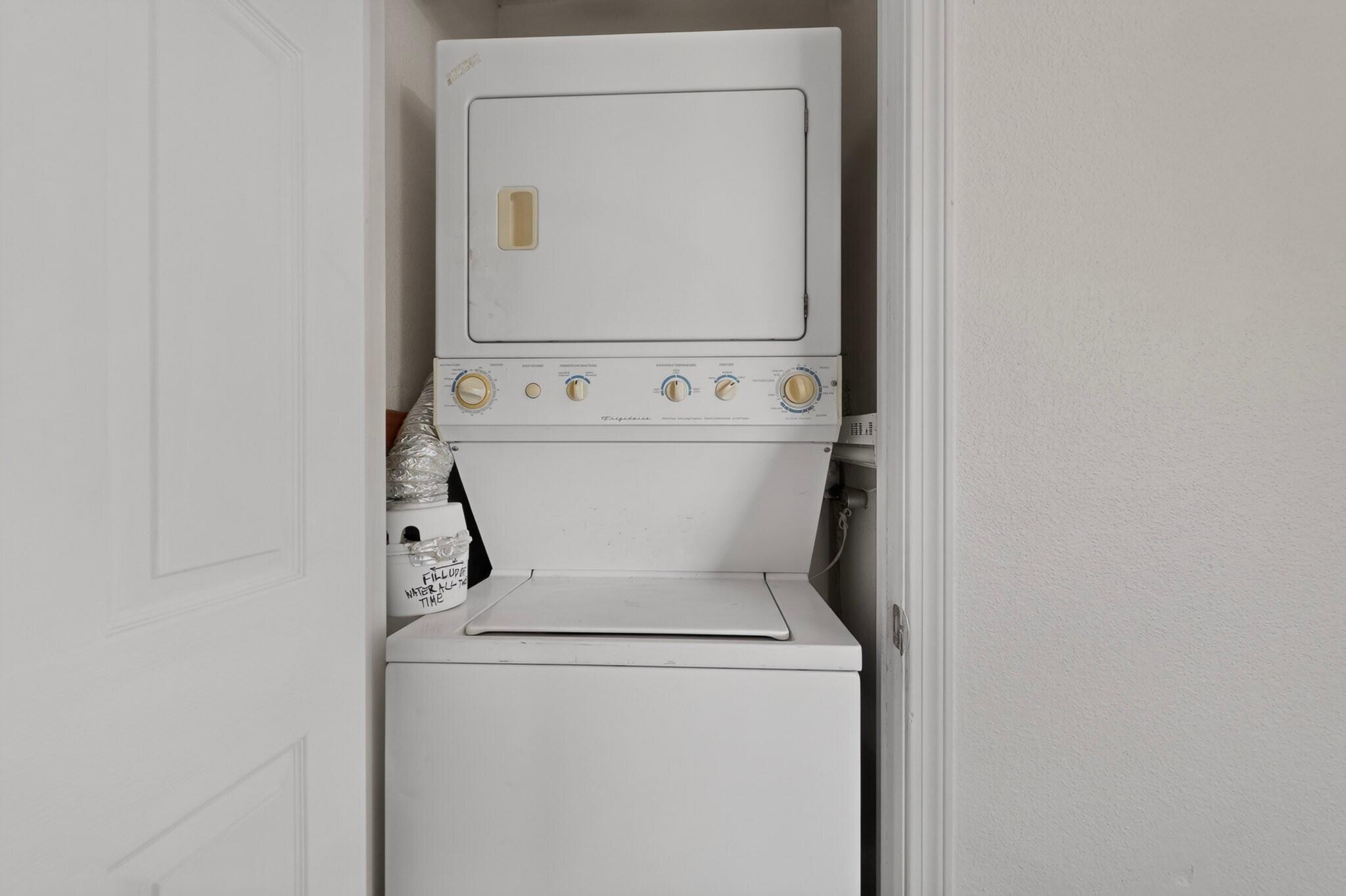 Photo 2 — 3829 Montgomery Boulevard NE APT 335