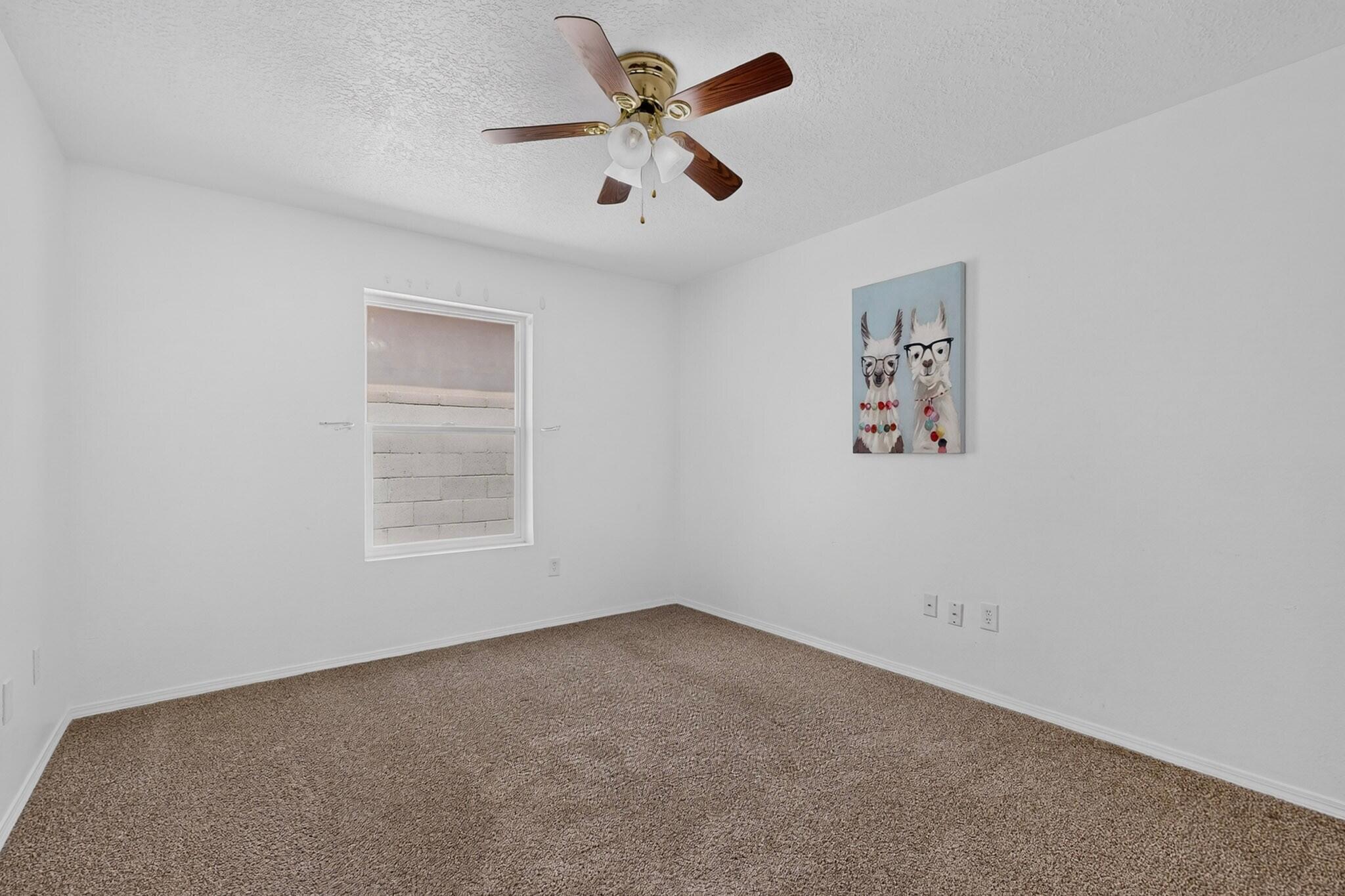 Photo 6 — 6015 Hemlock Avenue NW
