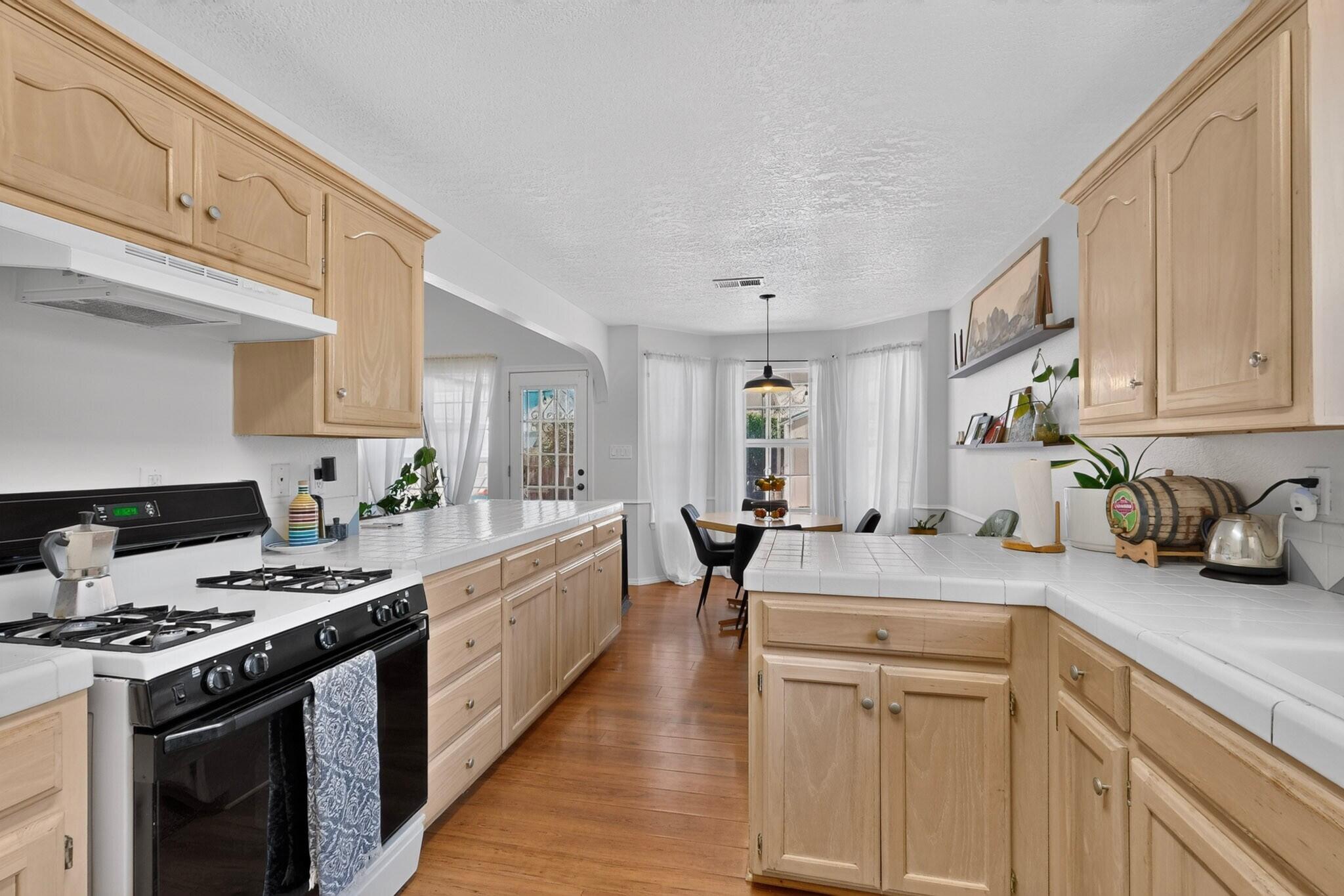 Photo 14 — 6215 Summer Ray Road NW