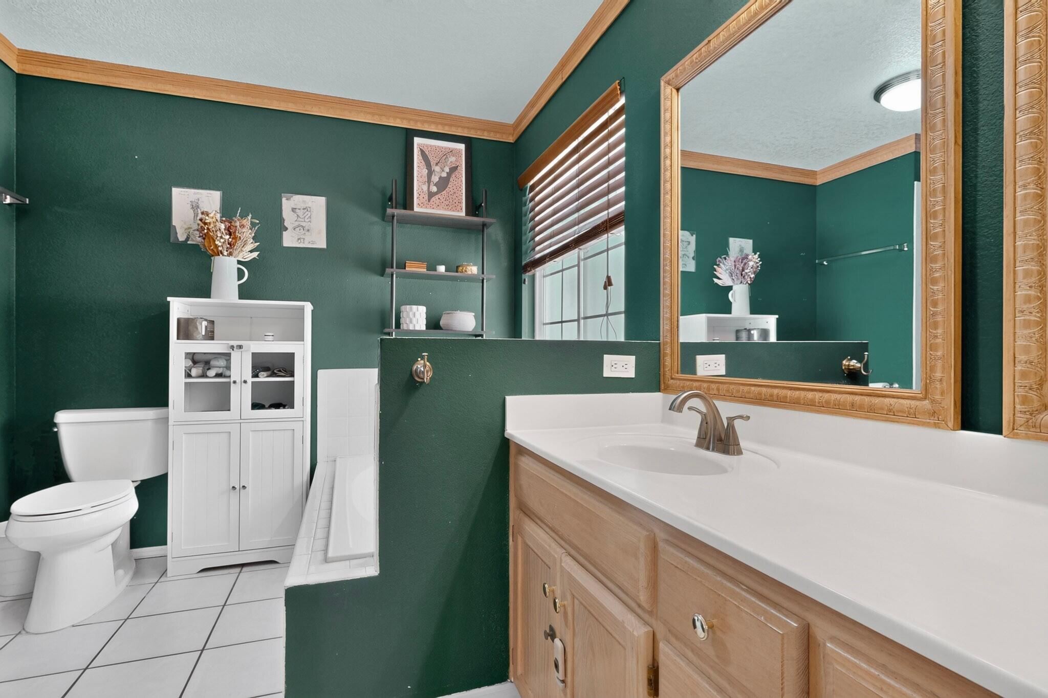 Photo 11 — 6215 Summer Ray Road NW