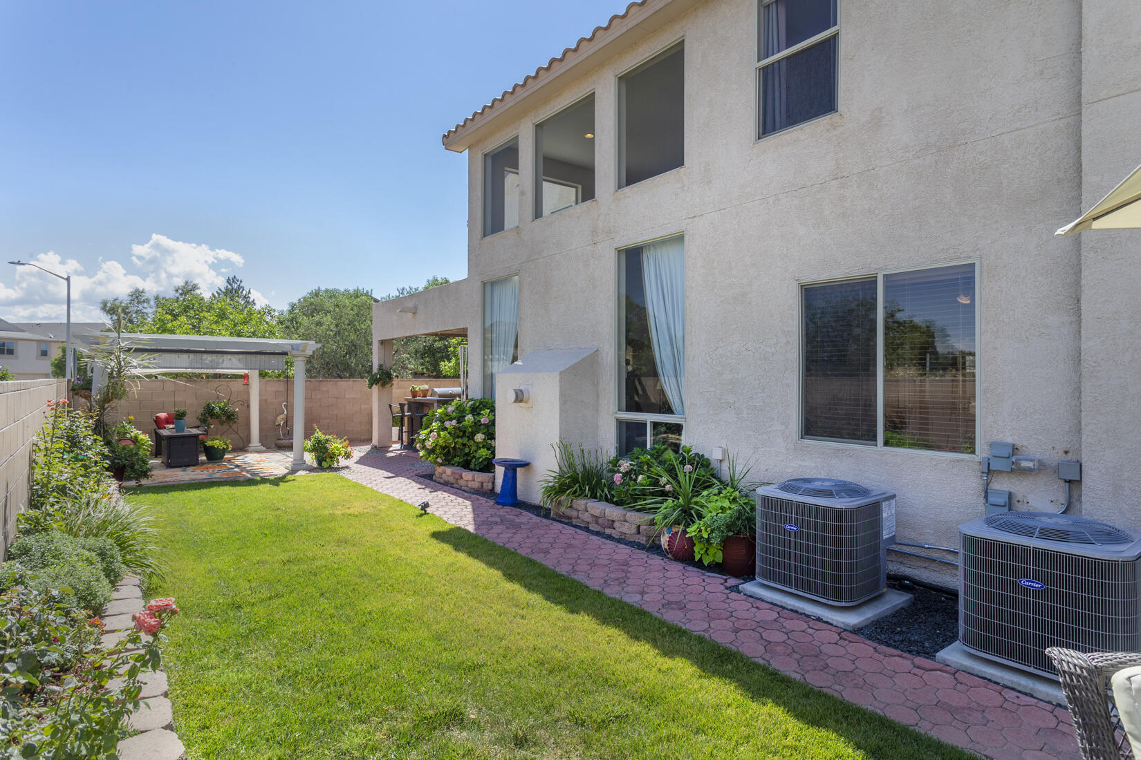 Photo 10 — 5801 Mesa Sombra Place NW