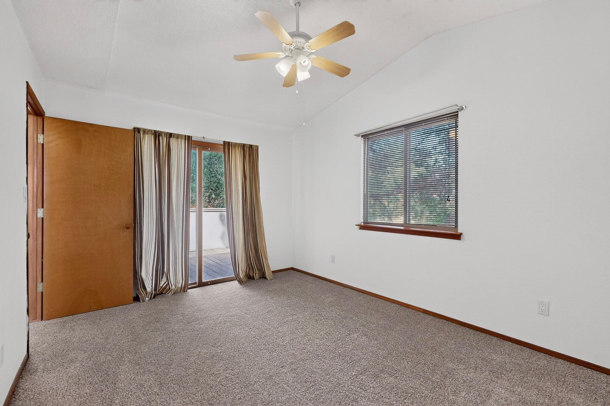 Photo 20 — 6225 Coppice Drive NW