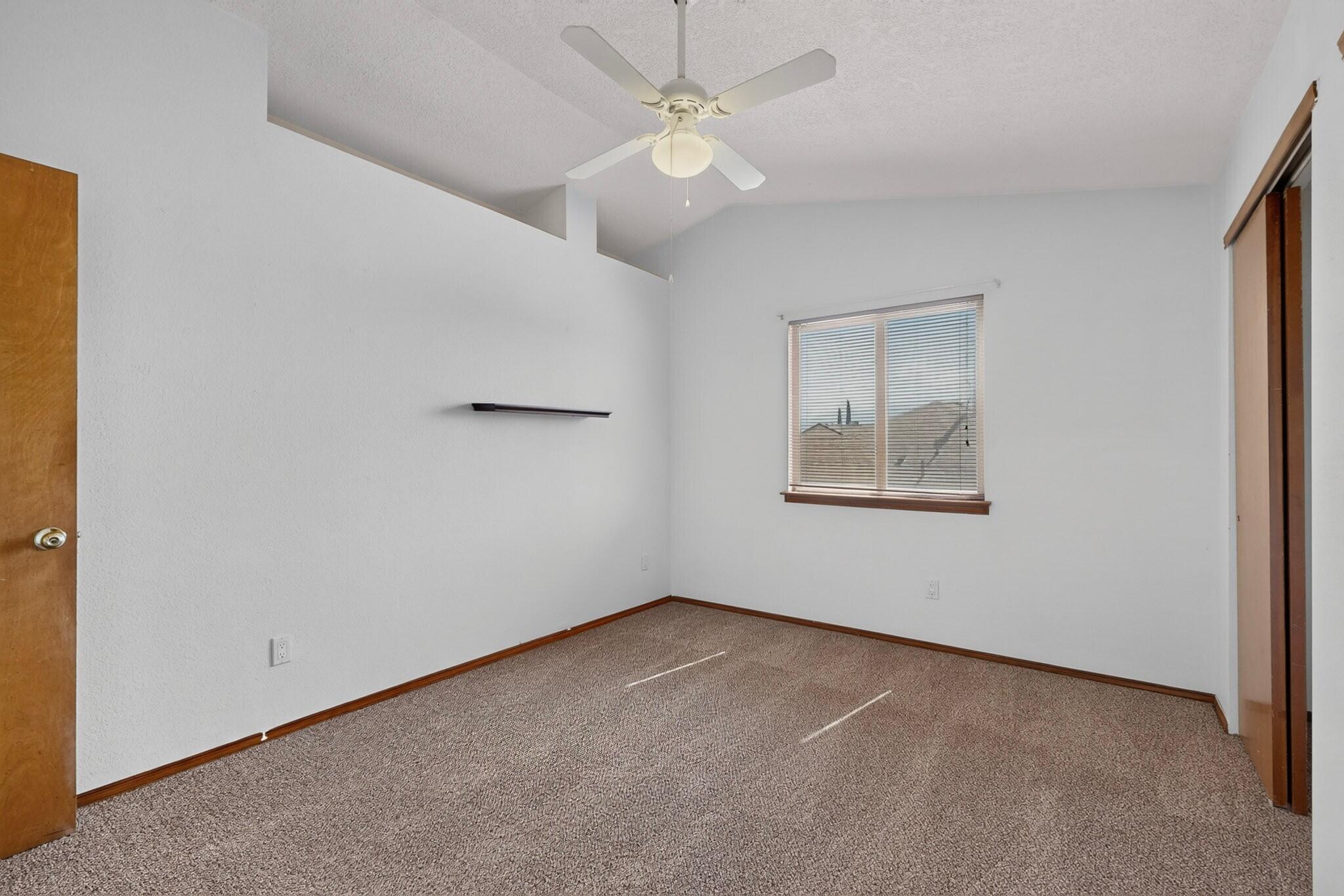 Photo 15 — 6225 Coppice Drive NW